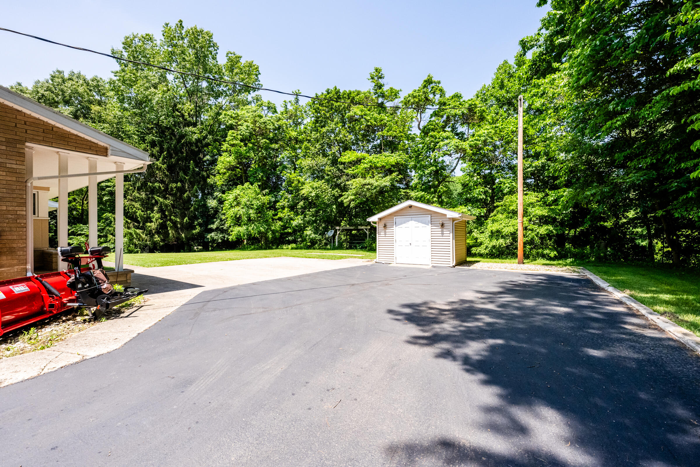 1595 Alex Path Stevensville MI 49127