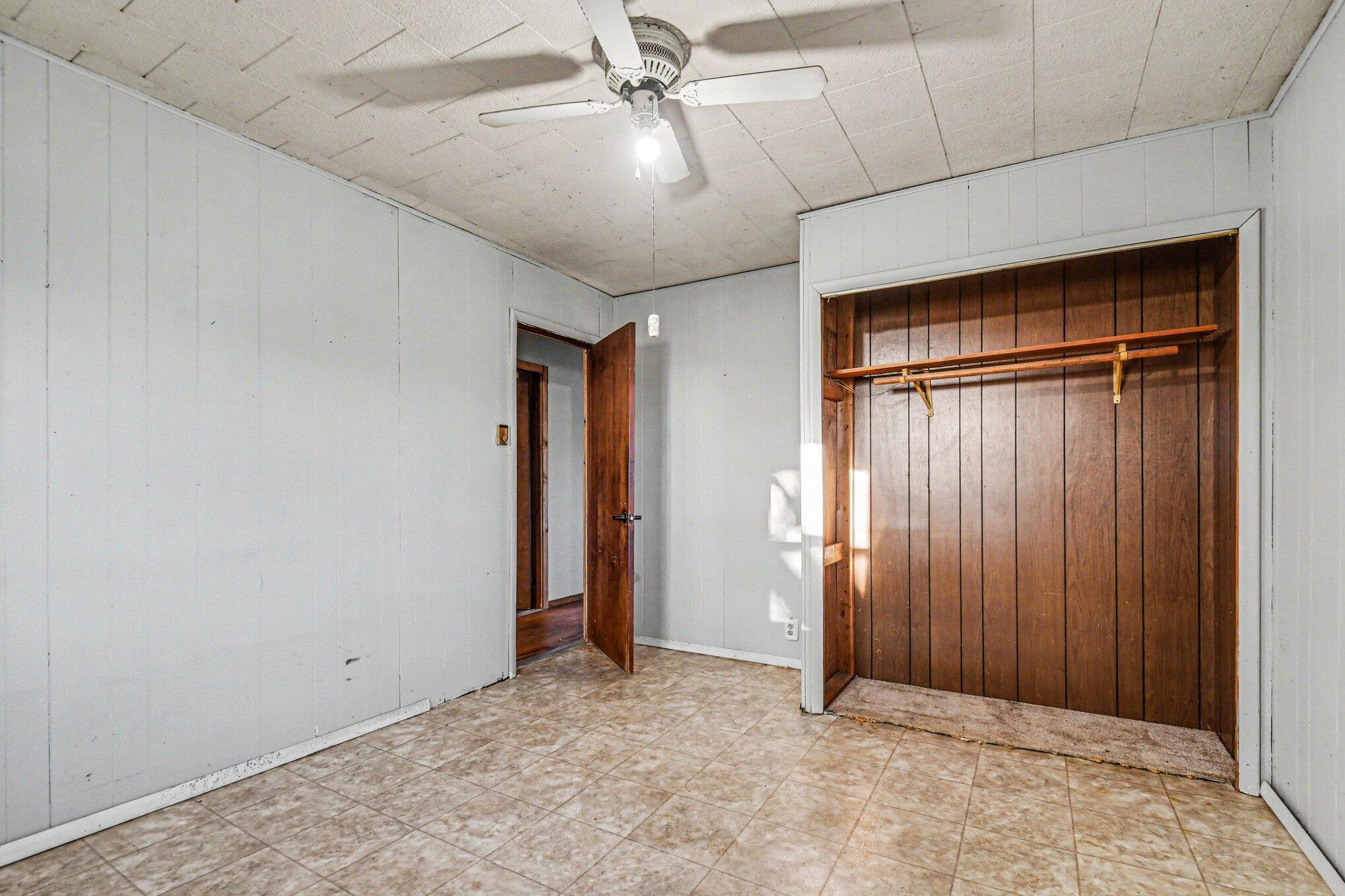 24962 Dewey Lake Street Dowagiac MI 49047