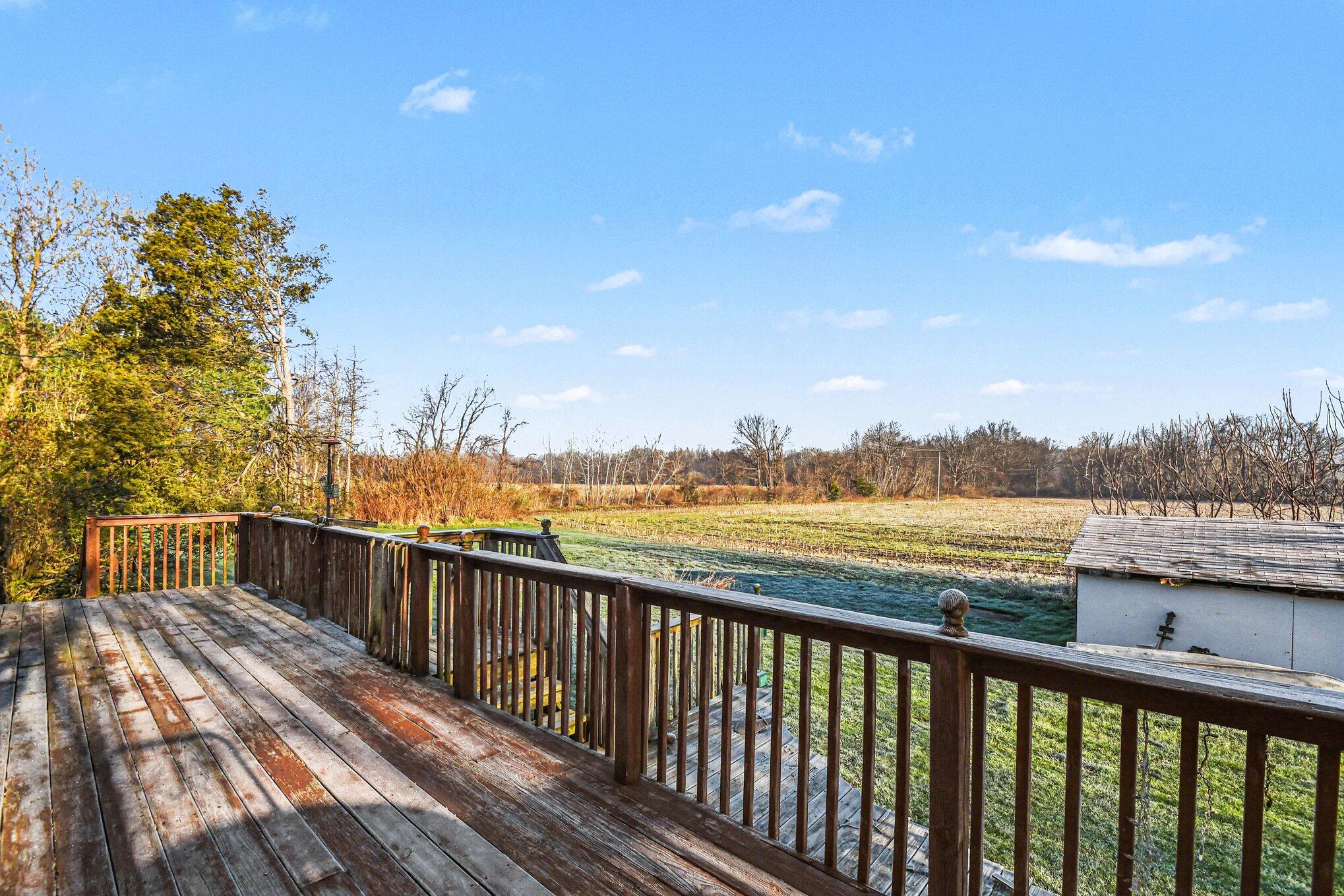 24962 Dewey Lake Street Dowagiac MI 49047