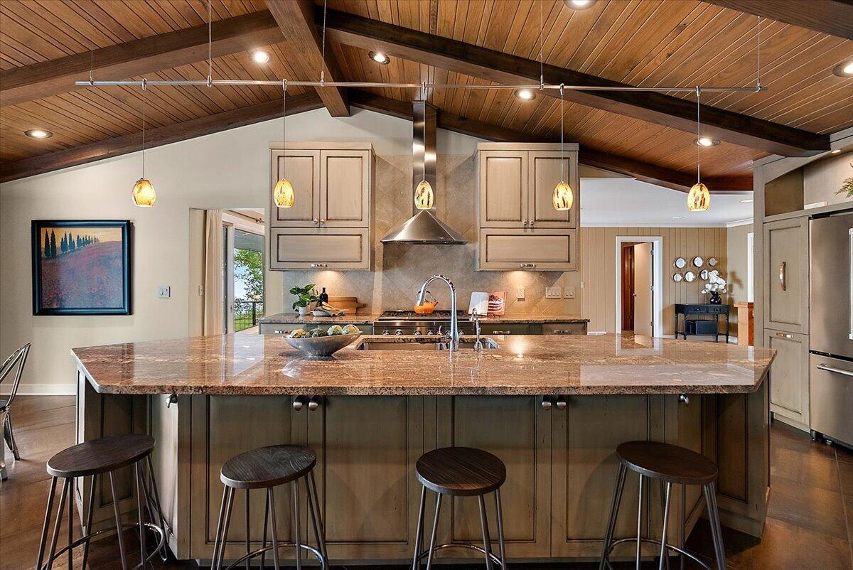 2230 Lakeshore Drive Fennville MI 49408