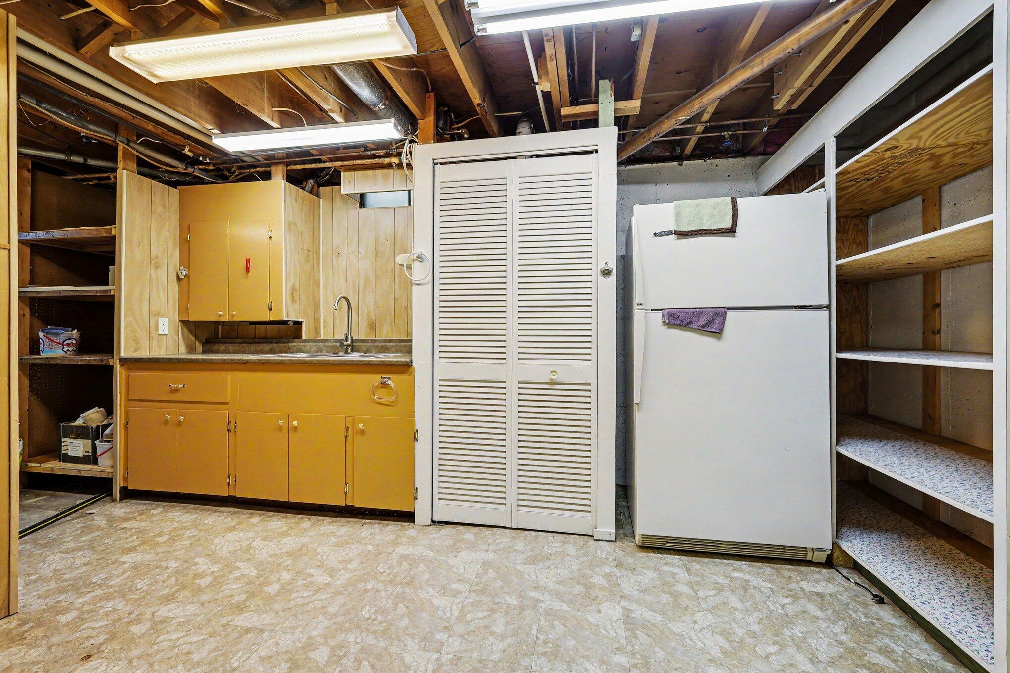 4896 Sequoia Drive SE Grand Rapids MI 49512