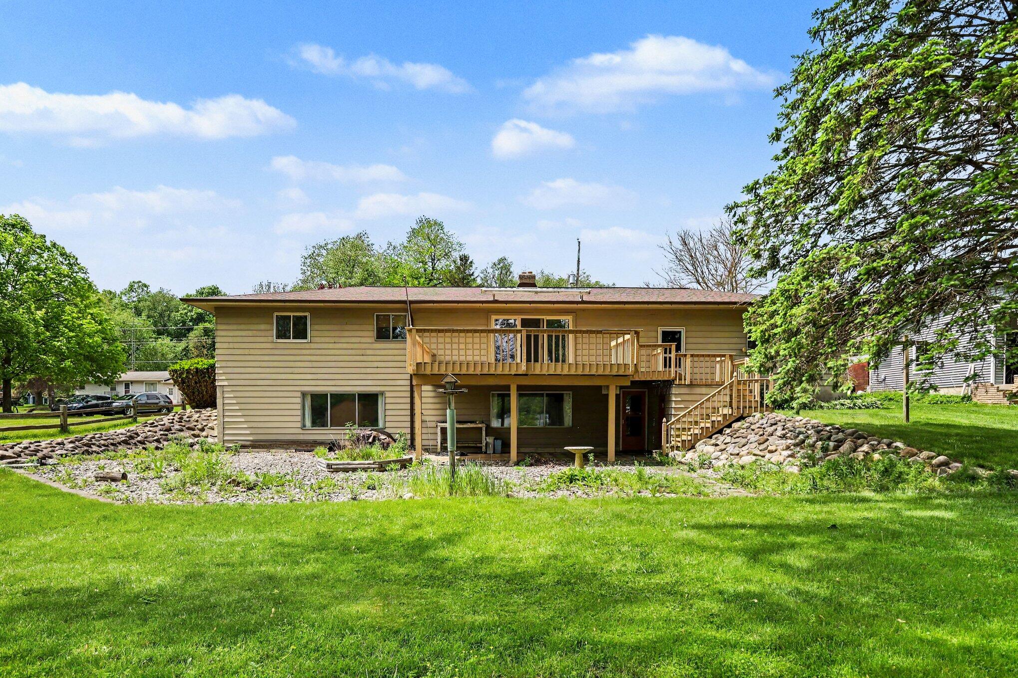 4896 Sequoia Drive SE Grand Rapids MI 49512