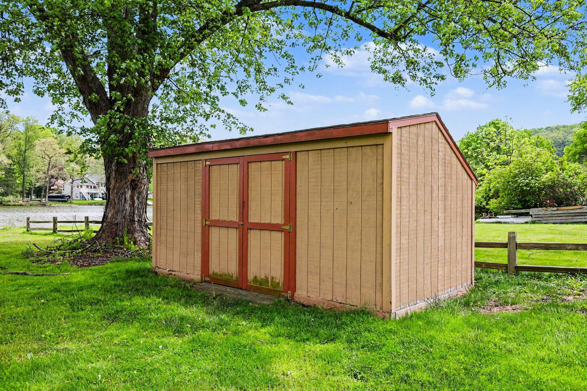 4896 Sequoia Drive SE Grand Rapids MI 49512