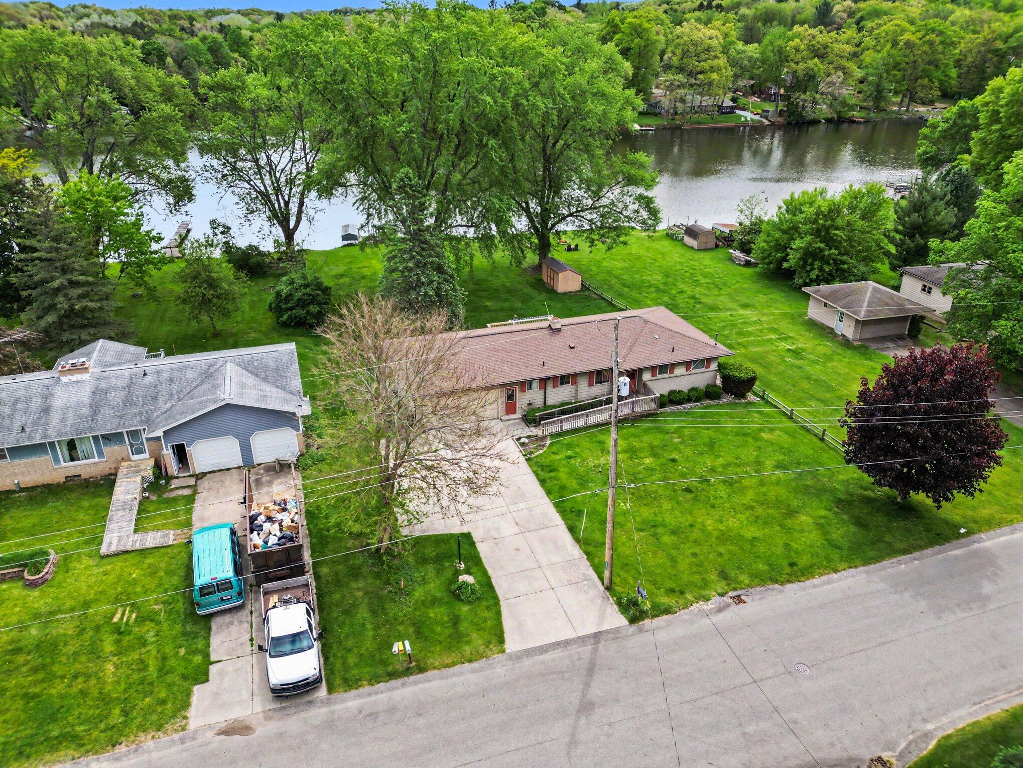 4896 Sequoia Drive SE Grand Rapids MI 49512