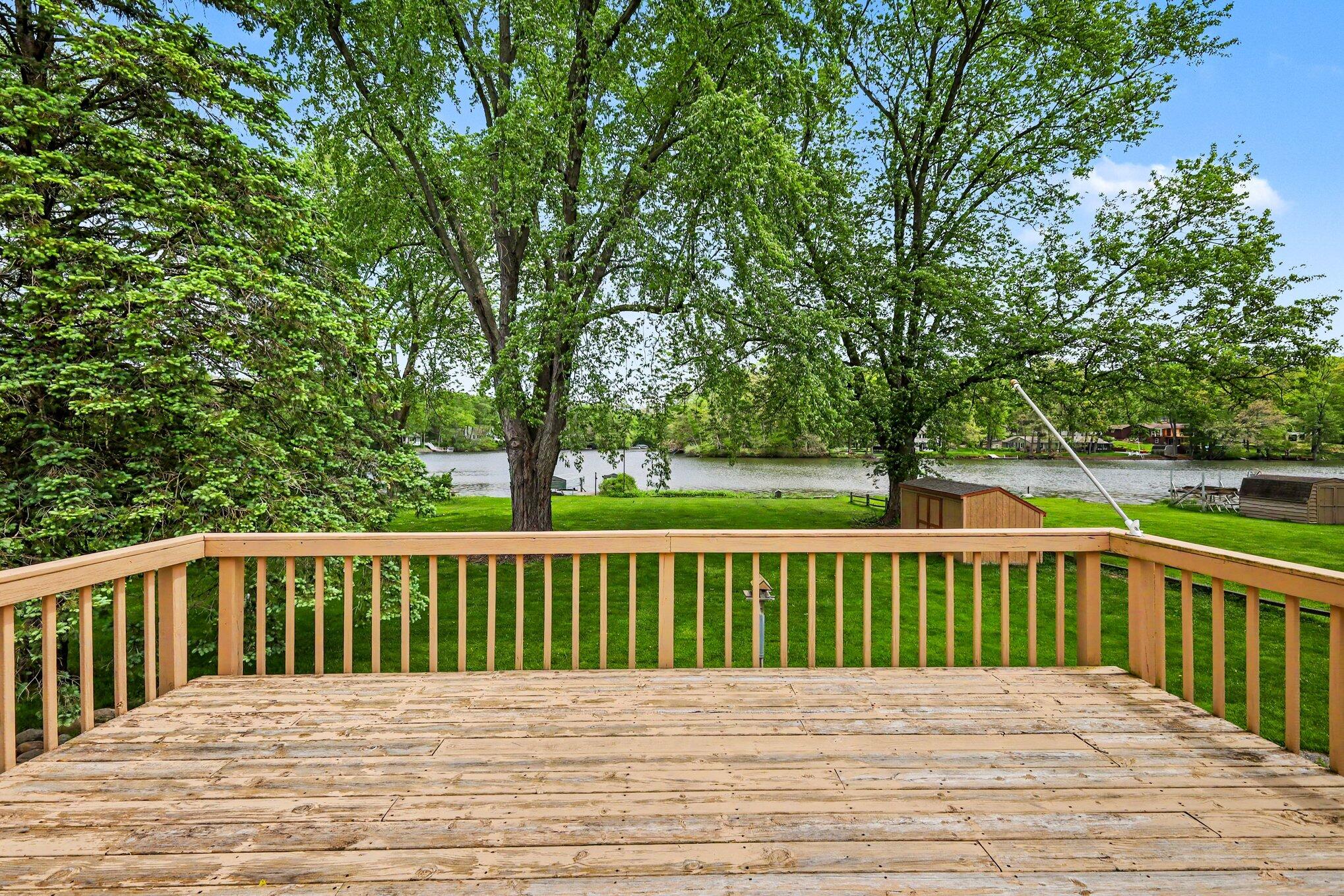 4896 Sequoia Drive SE Grand Rapids MI 49512