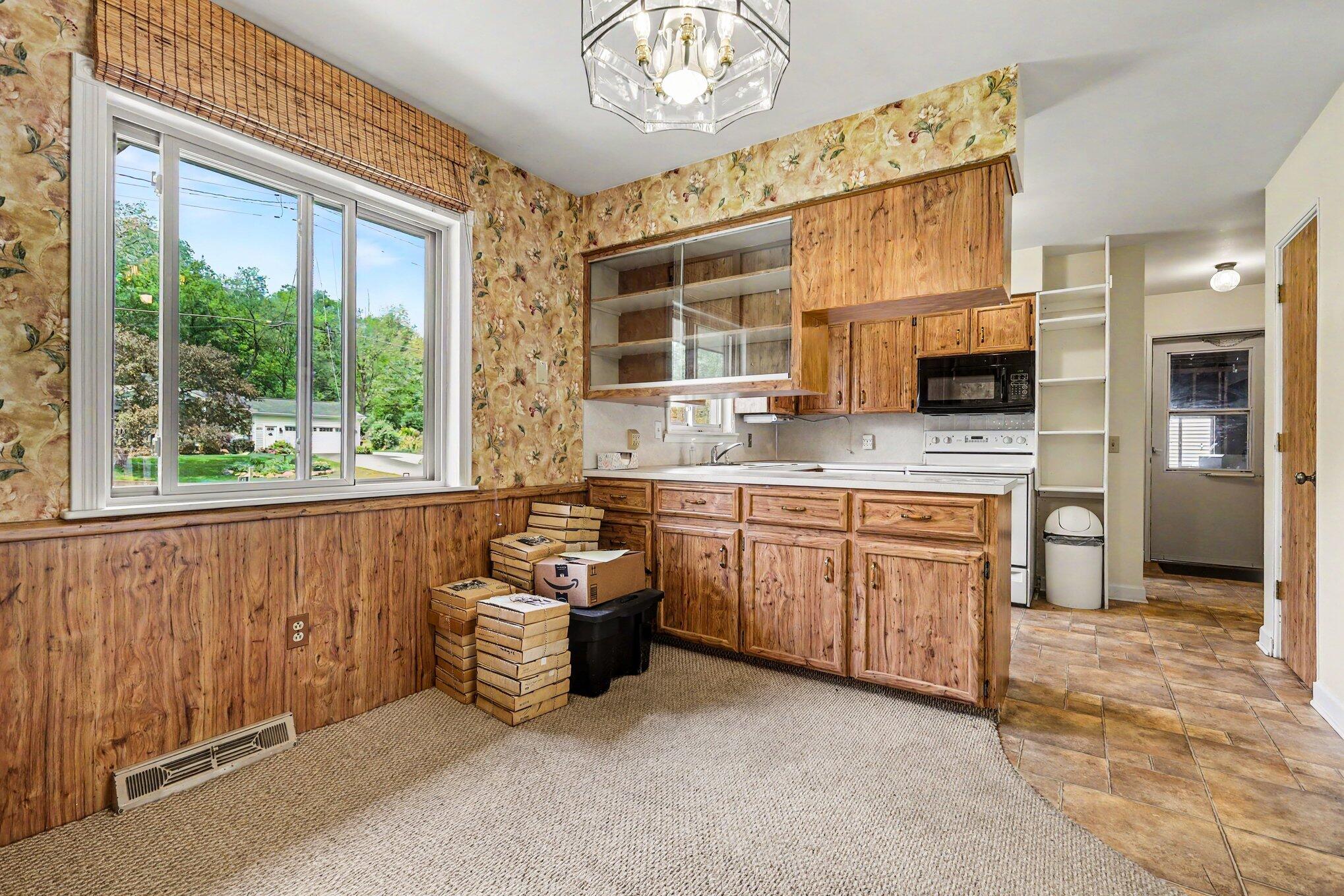 4896 Sequoia Drive SE Grand Rapids MI 49512