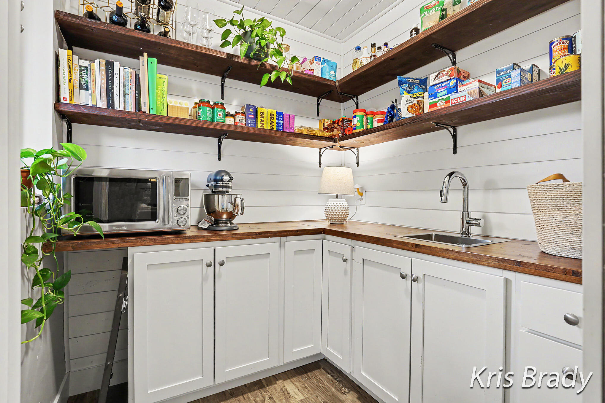 4535 Forest Lake Court SE Grand Rapids MI 49546