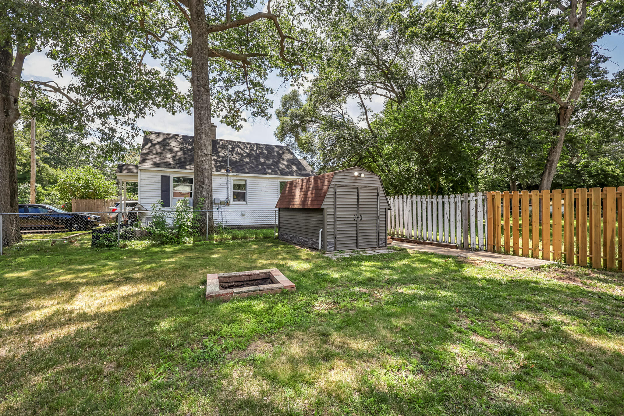 131 Vista Terrace Muskegon MI 49442