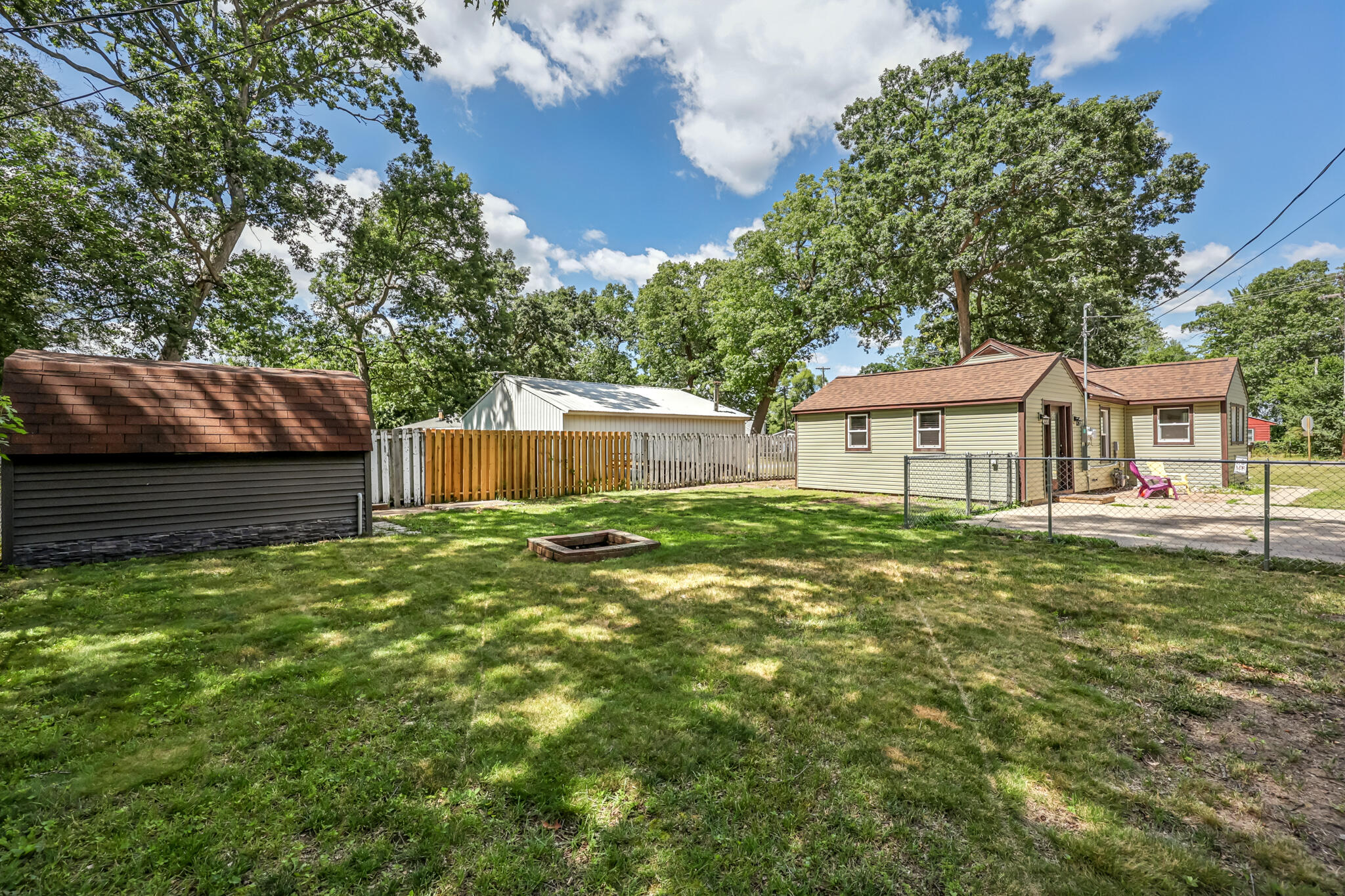 131 Vista Terrace Muskegon MI 49442