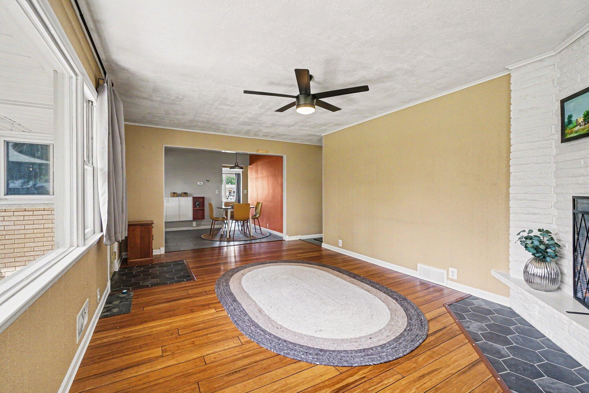 1328 Applecroft Avenue Portage MI 49002