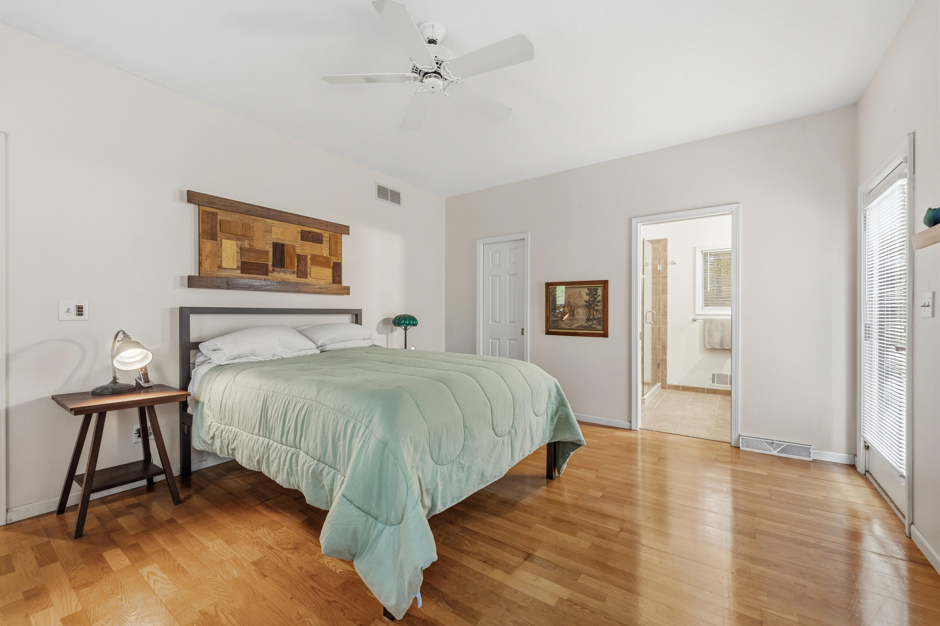 8933 W F Avenue Kalamazoo MI 49009