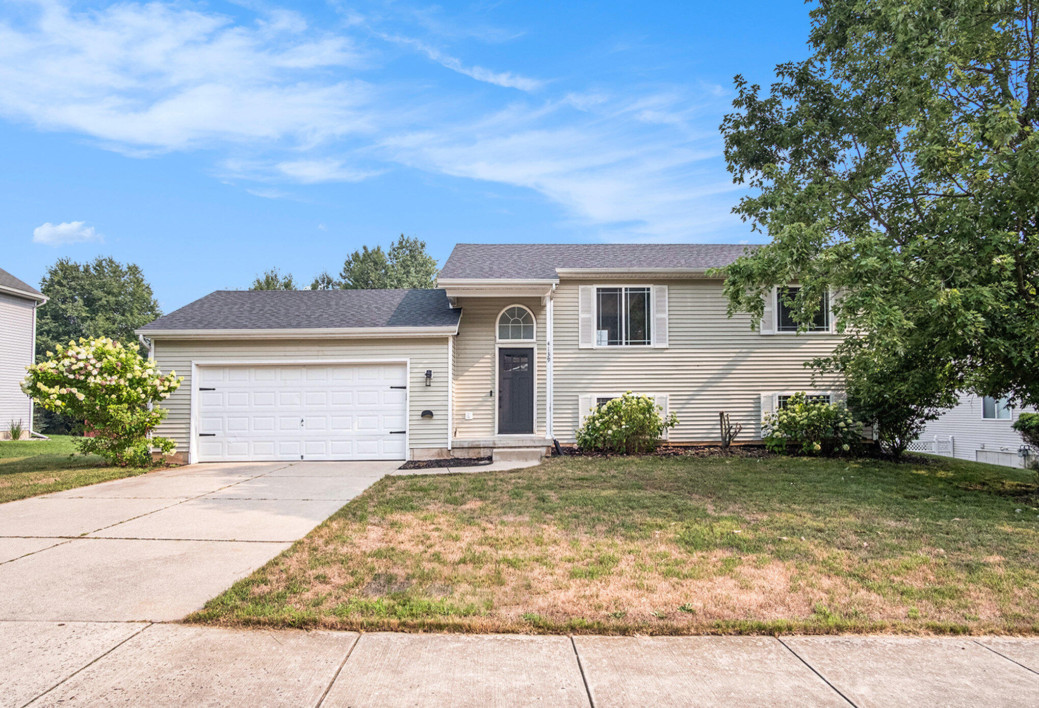 4139 Whirlwind Drive NE Rockford MI 49341