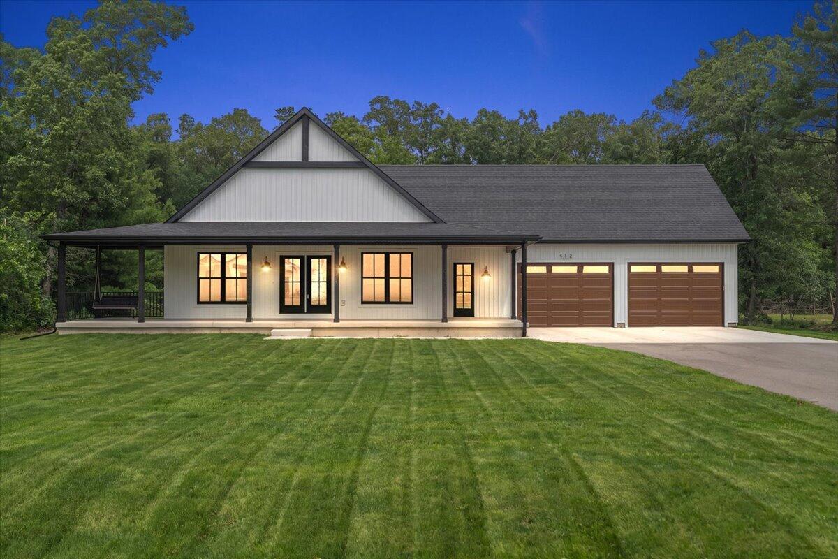 412 Sabine Drive Muskegon MI 49442