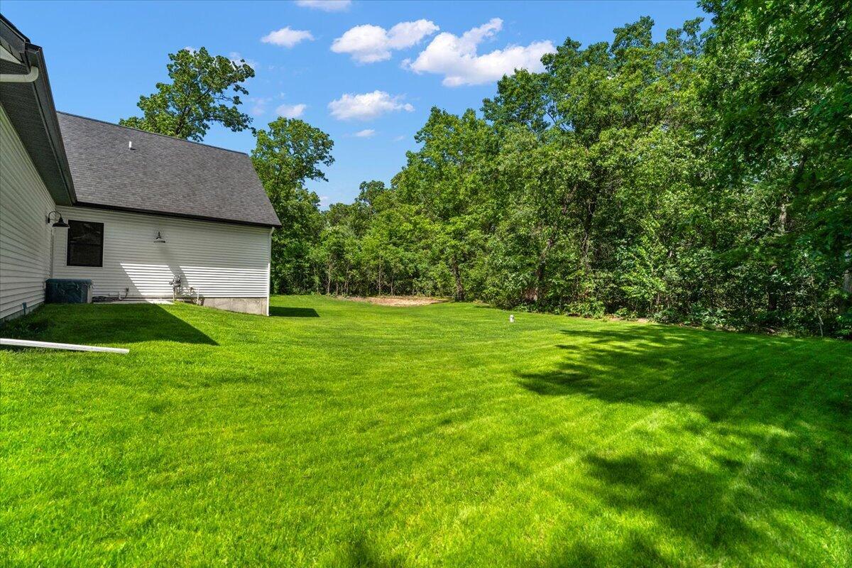 412 Sabine Drive Muskegon MI 49442