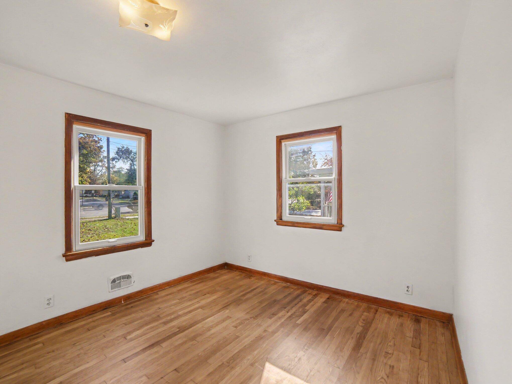 3161 Mccracken Street Norton Shores MI 49441