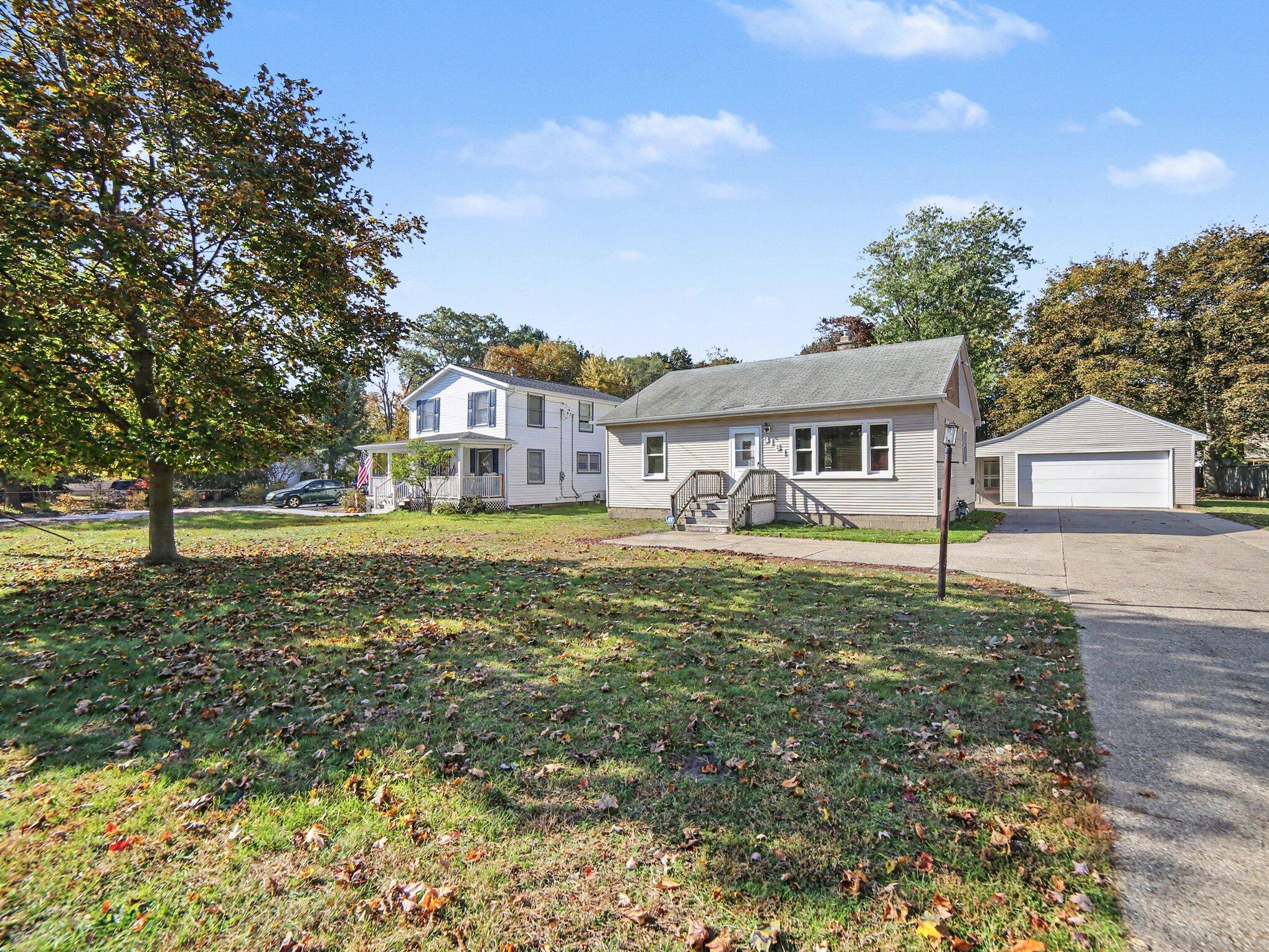 3161 Mccracken Street Norton Shores MI 49441