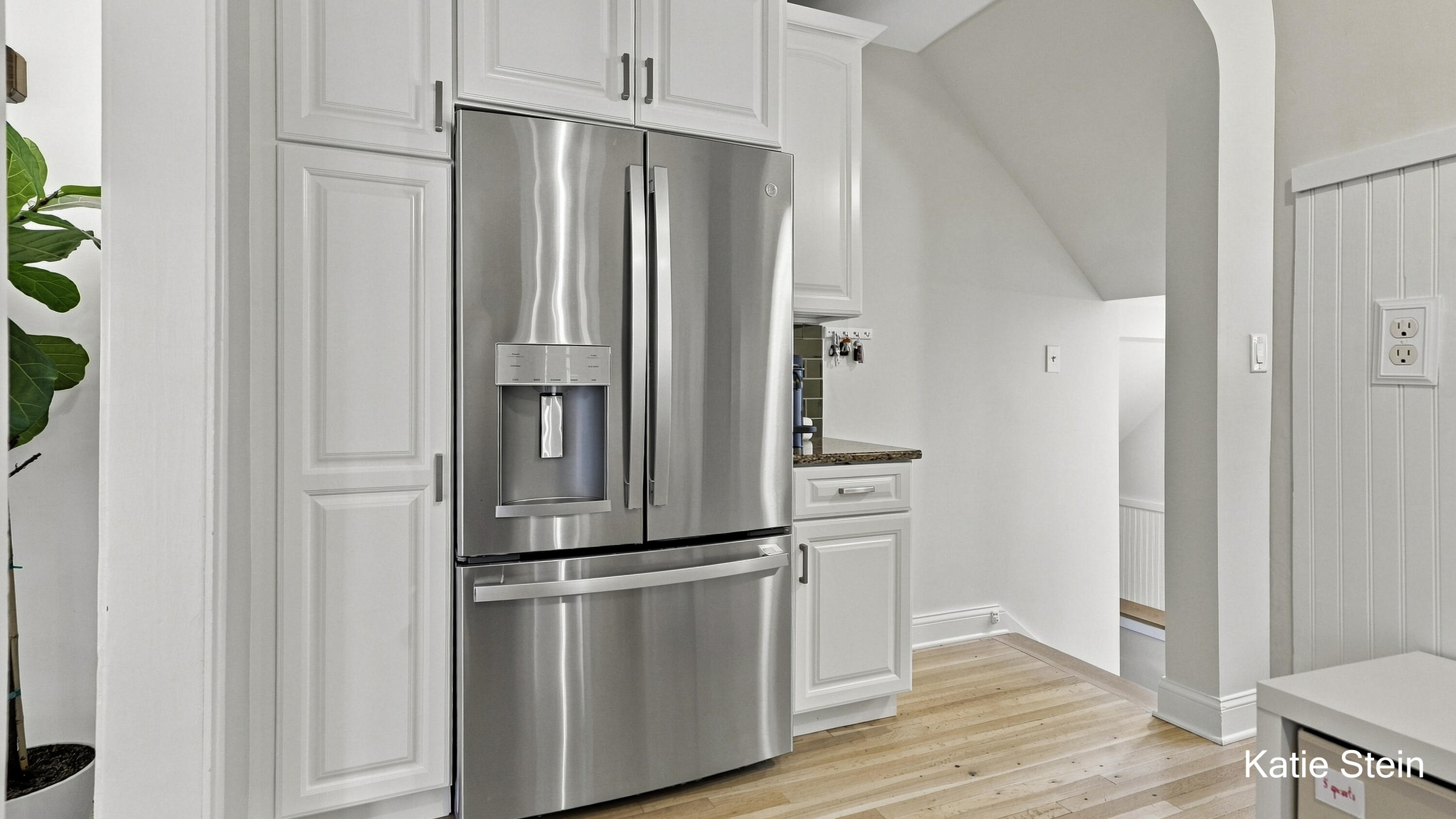 903 Orchard Avenue SE East Grand Rapids MI 49506