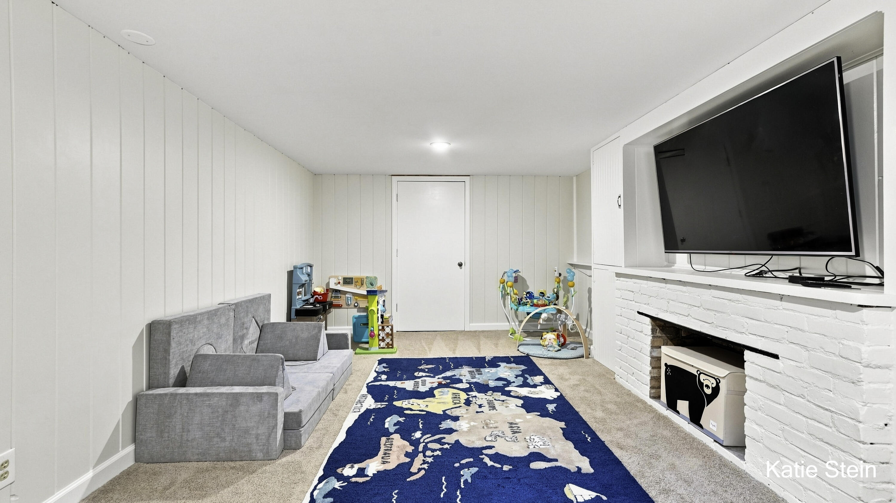 903 Orchard Avenue SE East Grand Rapids MI 49506