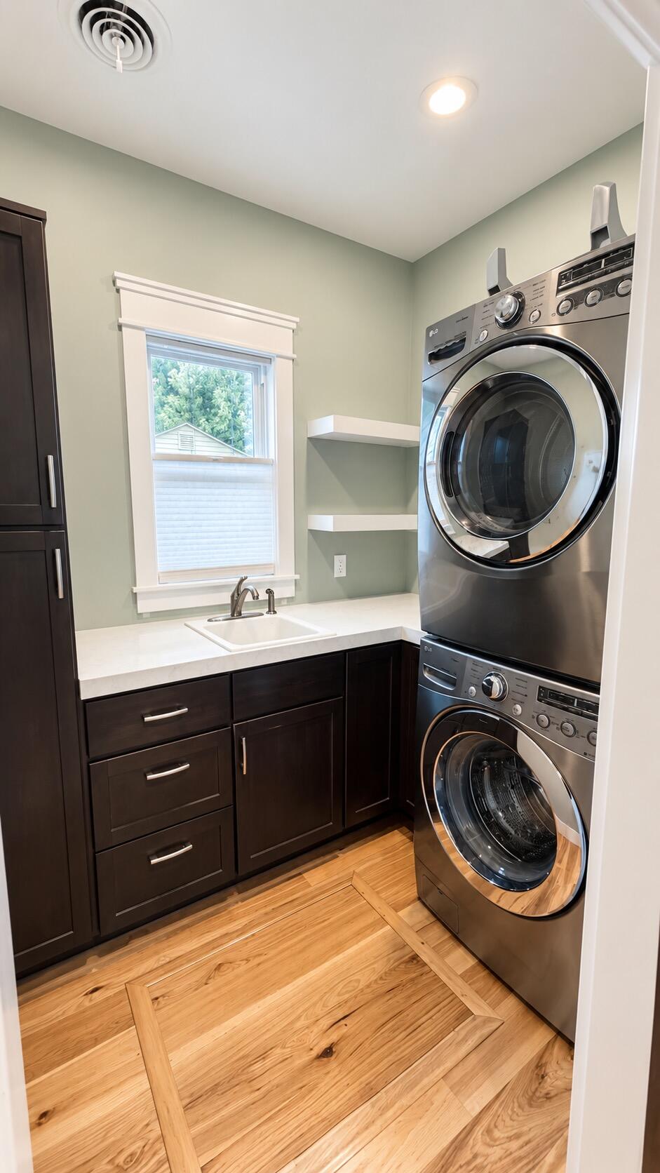 1321 Kinney Avenue NW Grand Rapids MI 49534