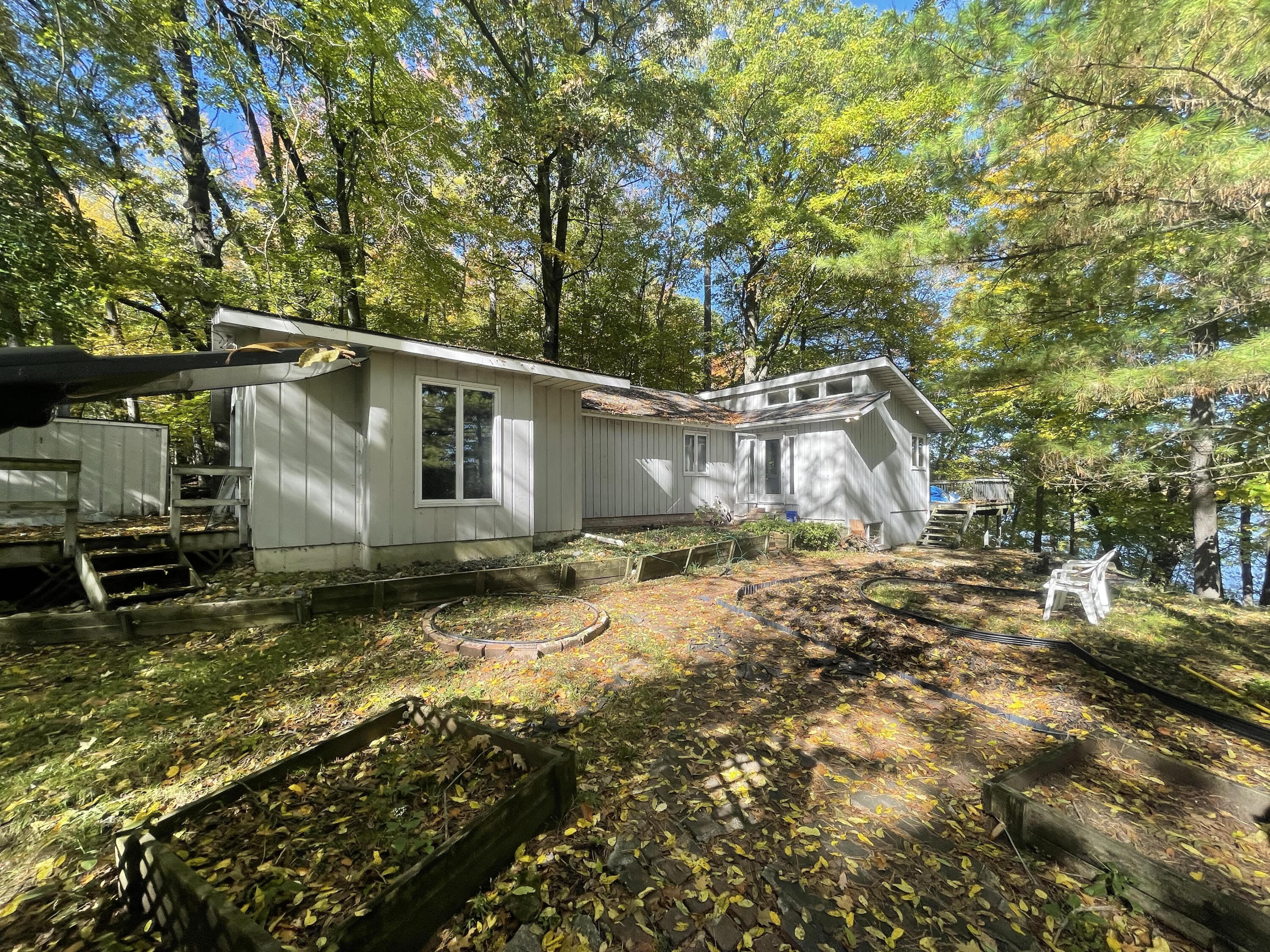 6811 Burger Drive SE Grand Rapids MI 49546