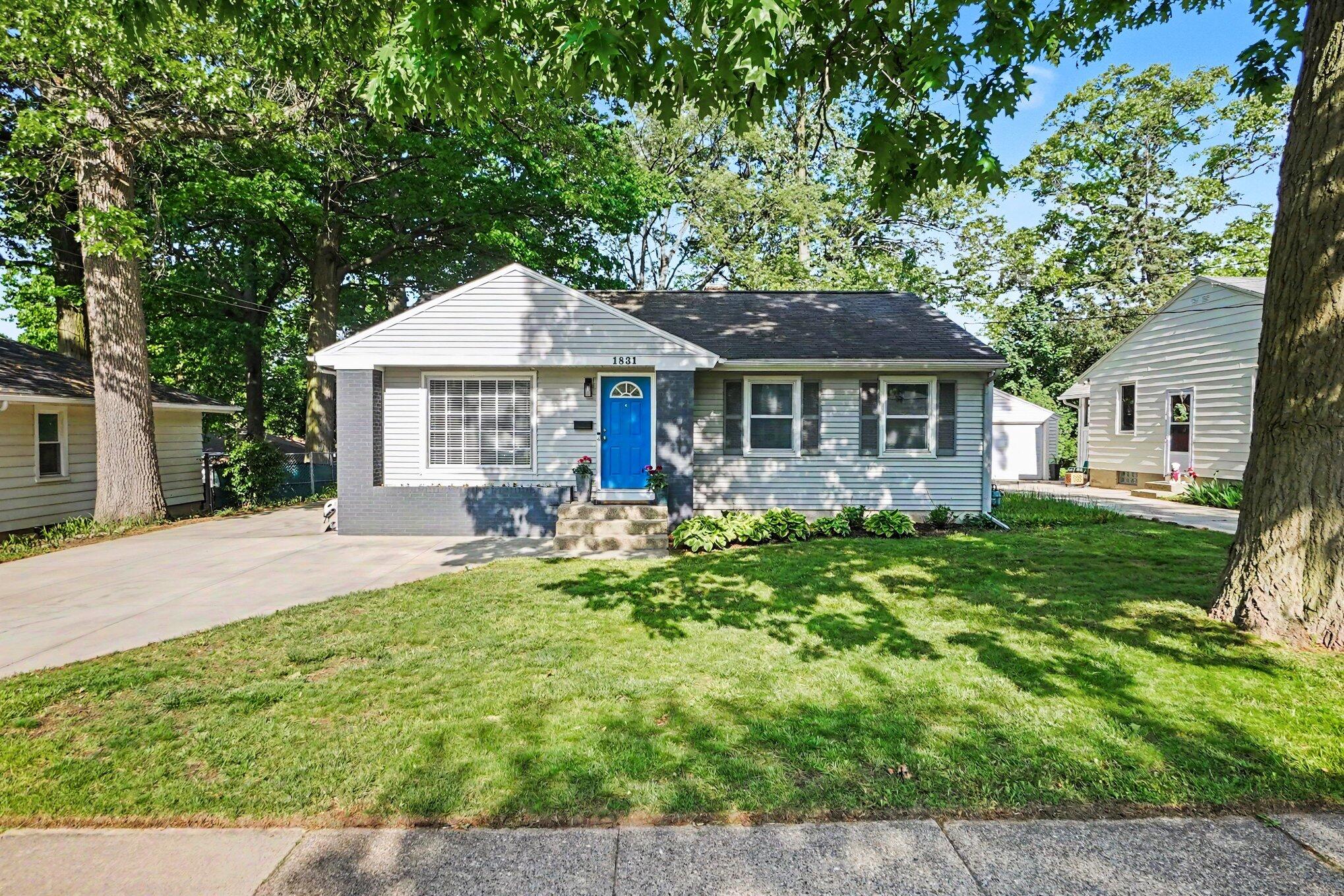 1831 Diamond Avenue NE Grand Rapids MI 49505