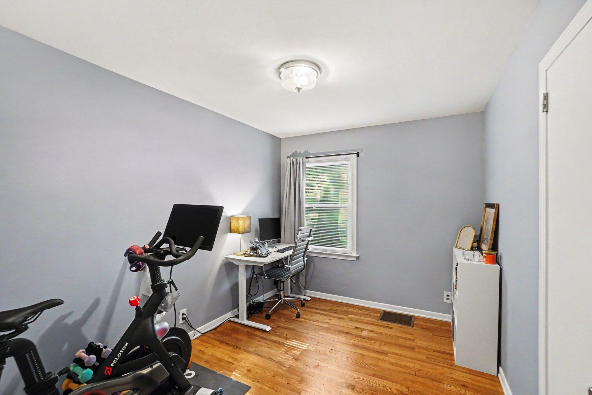 1831 Diamond Avenue NE Grand Rapids MI 49505