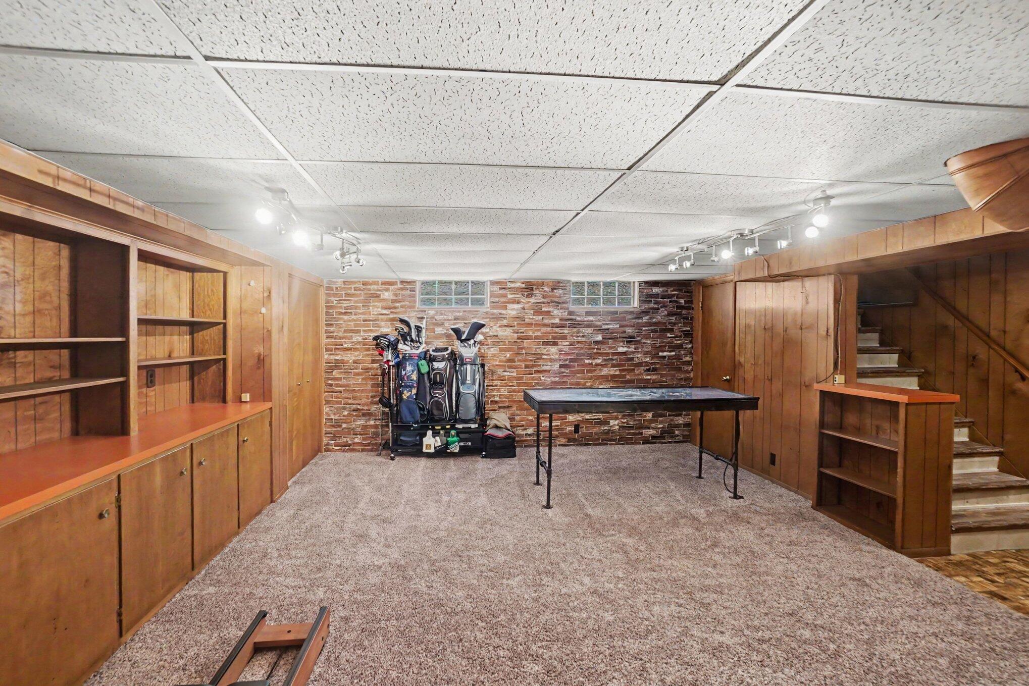 1831 Diamond Avenue NE Grand Rapids MI 49505
