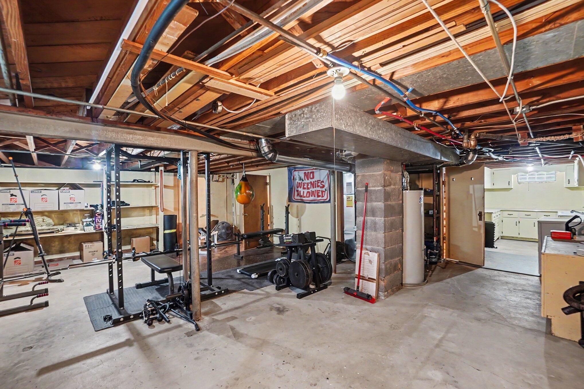1831 Diamond Avenue NE Grand Rapids MI 49505