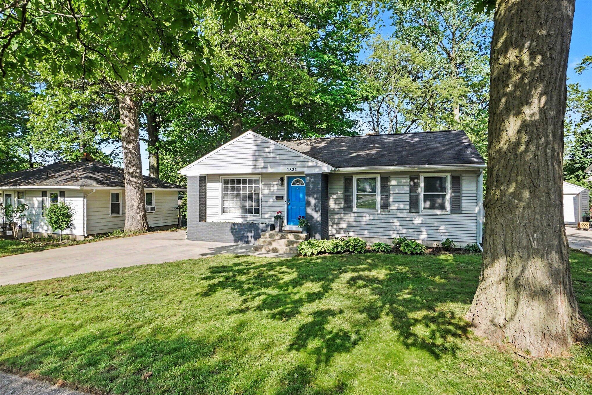 1831 Diamond Avenue NE Grand Rapids MI 49505