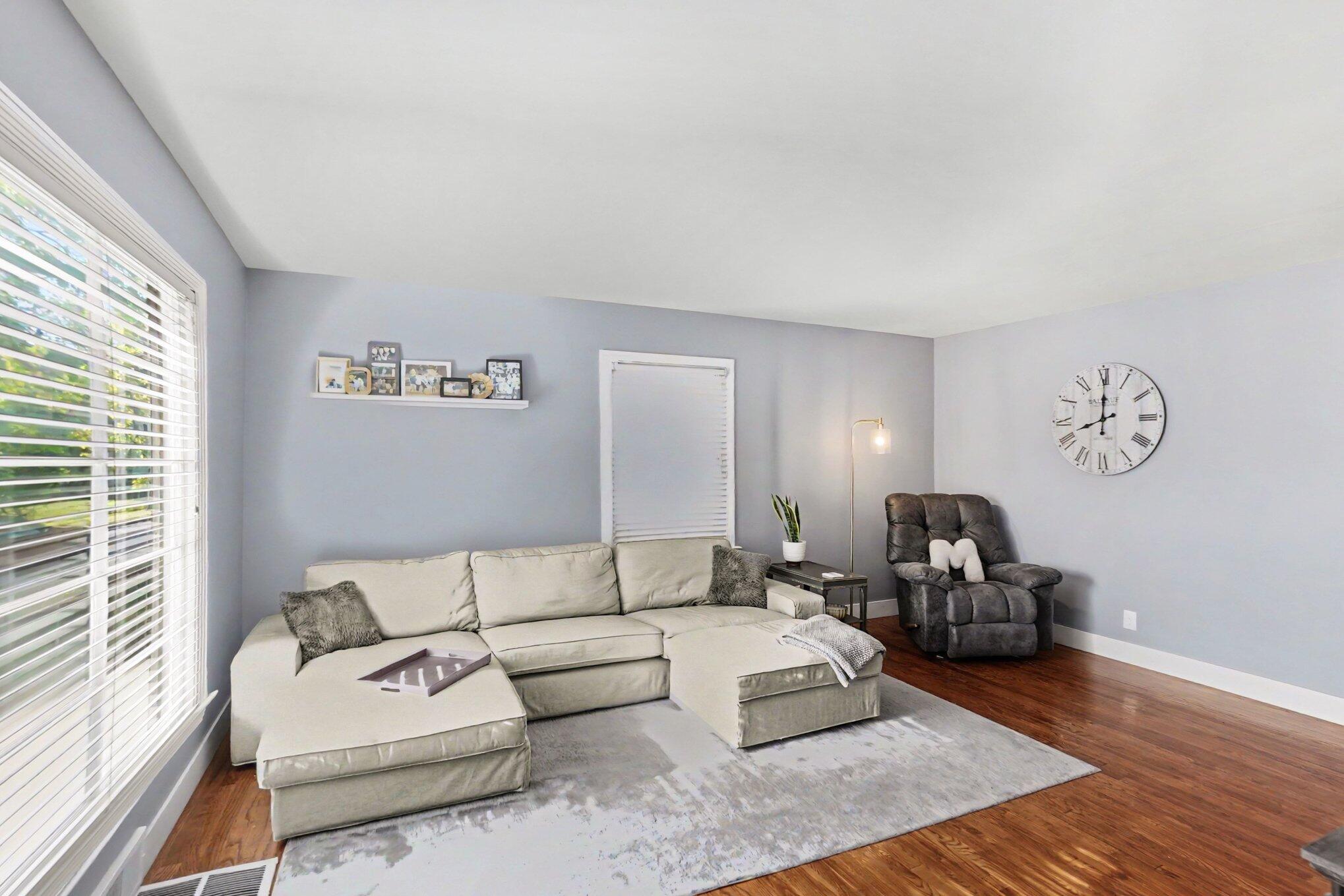 1831 Diamond Avenue NE Grand Rapids MI 49505