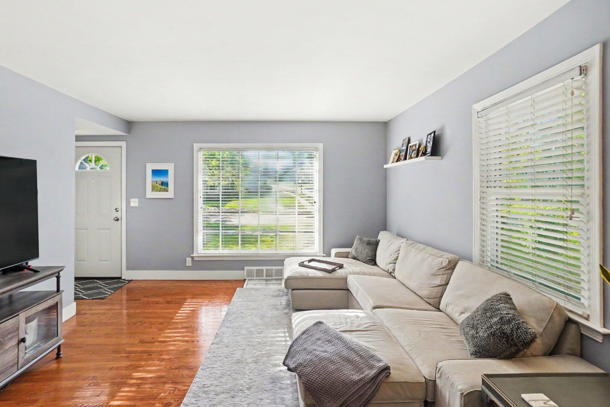 1831 Diamond Avenue NE Grand Rapids MI 49505