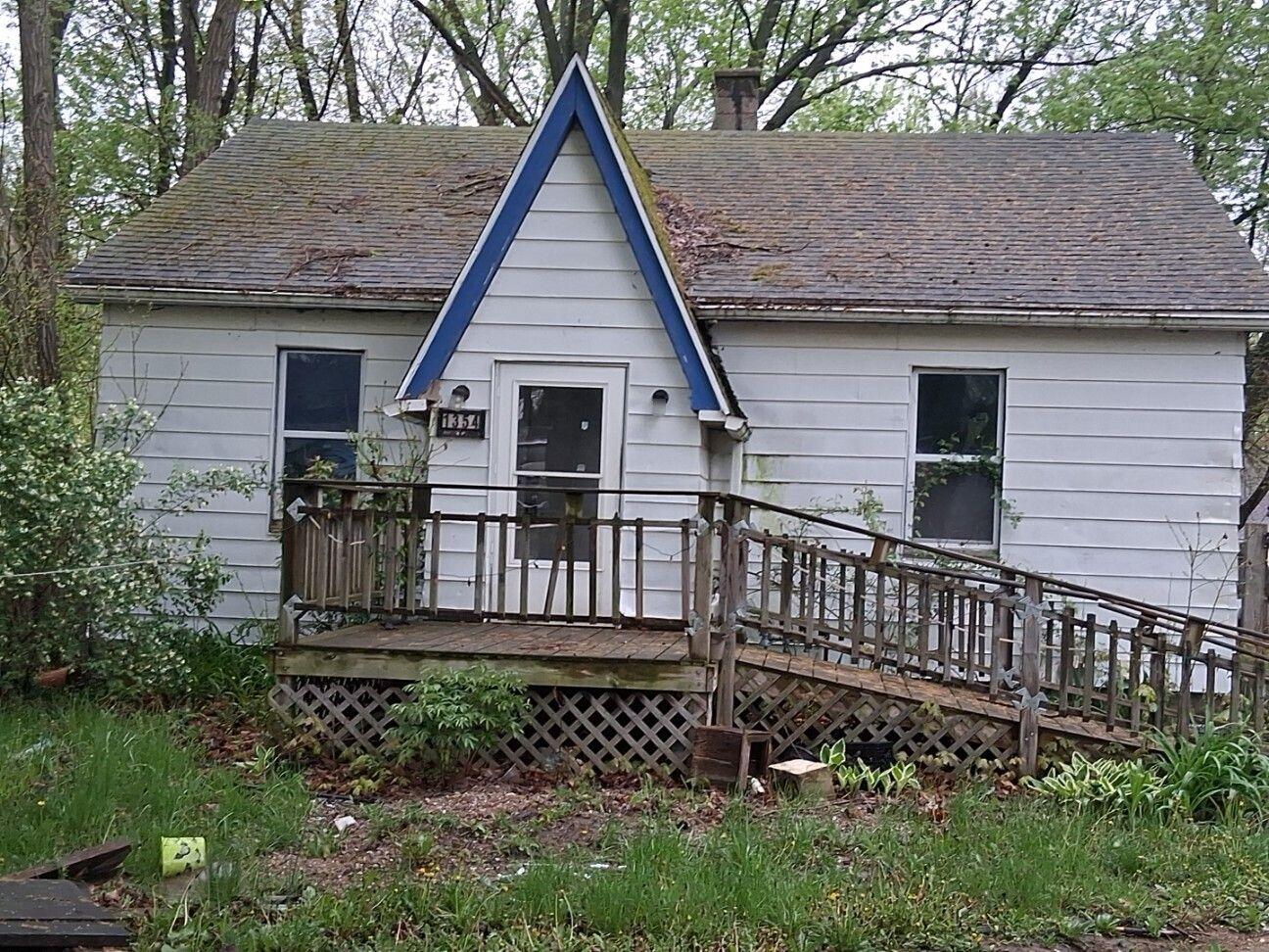 1354 Hurd Avenue Benton Harbor MI 49022