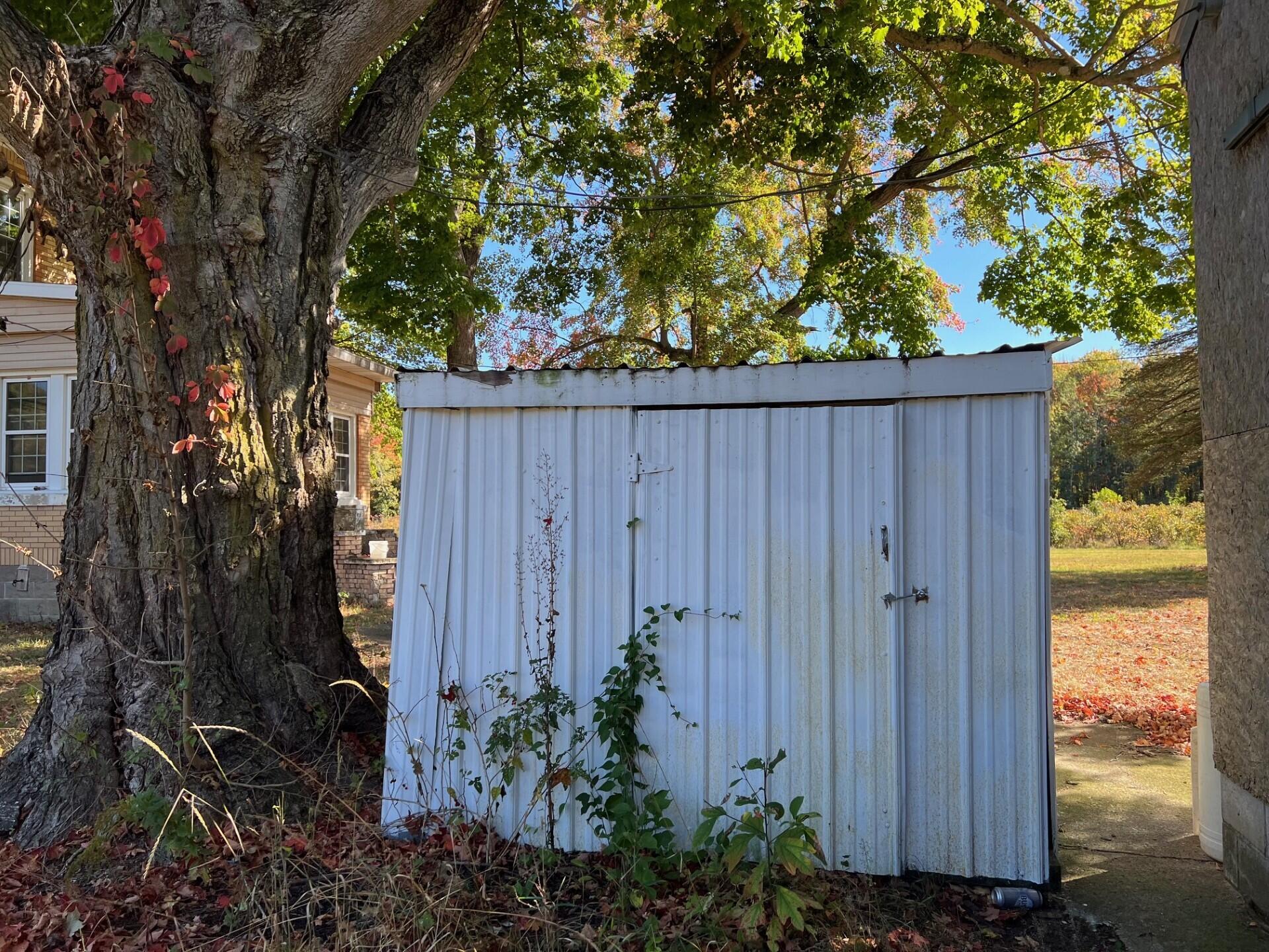 11160 Farina Road New Buffalo MI 49117