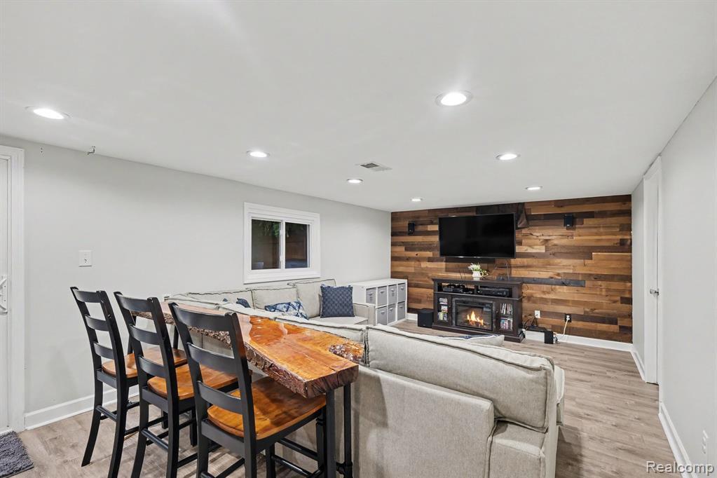 1139 Houseman Avenue NE Grand Rapids MI 49503