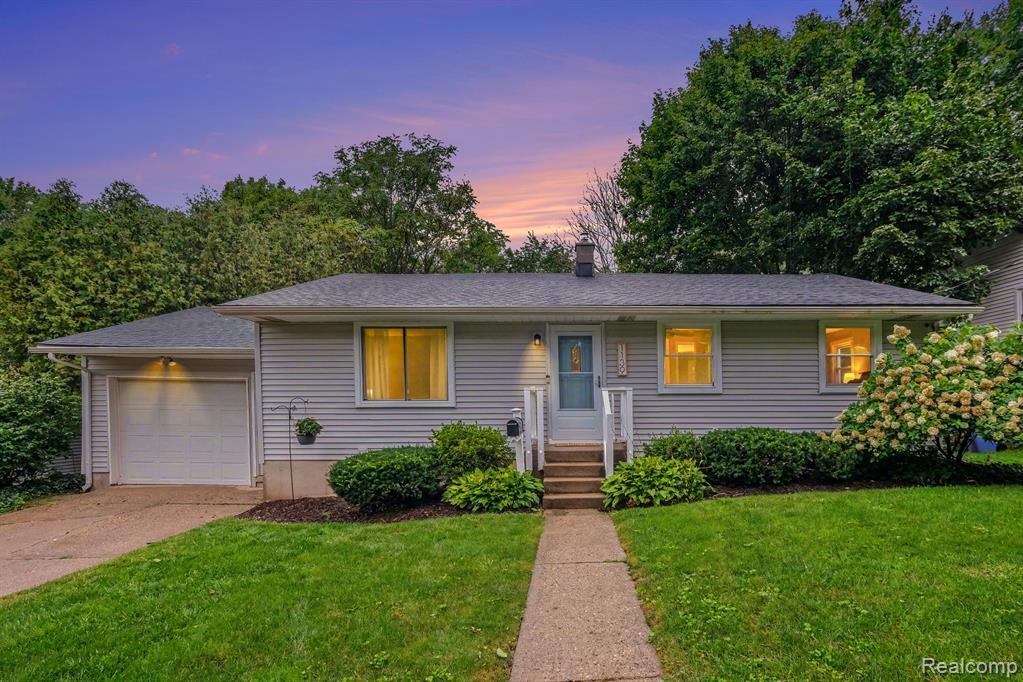 1139 Houseman Avenue NE Grand Rapids MI 49503