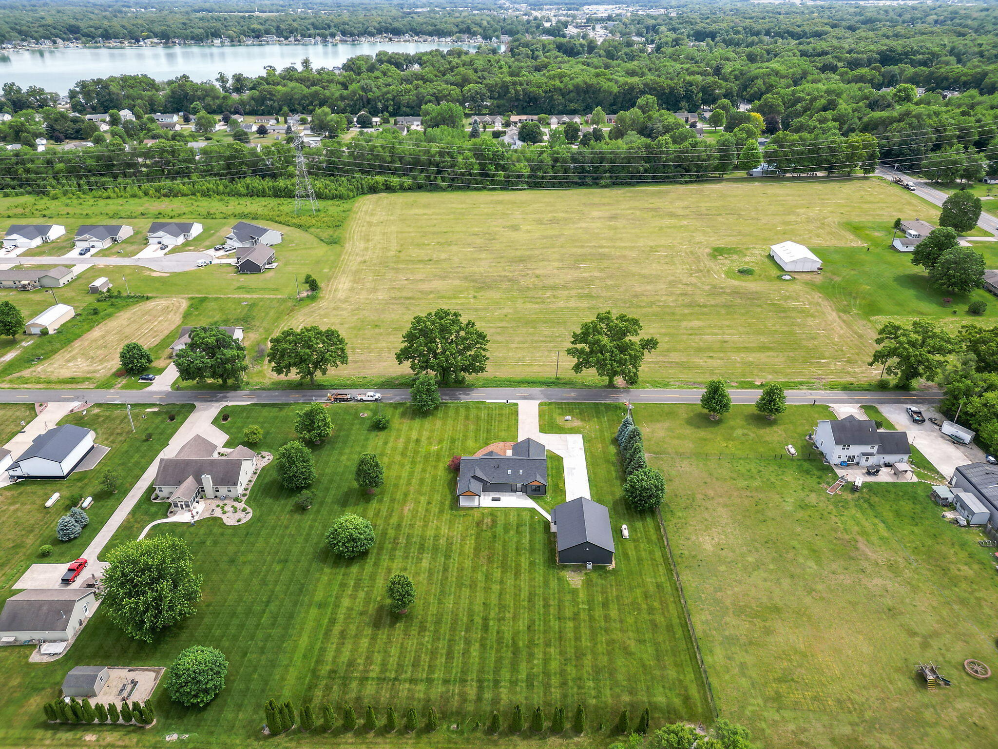 20872 State Line Road Edwardsburg MI 49112