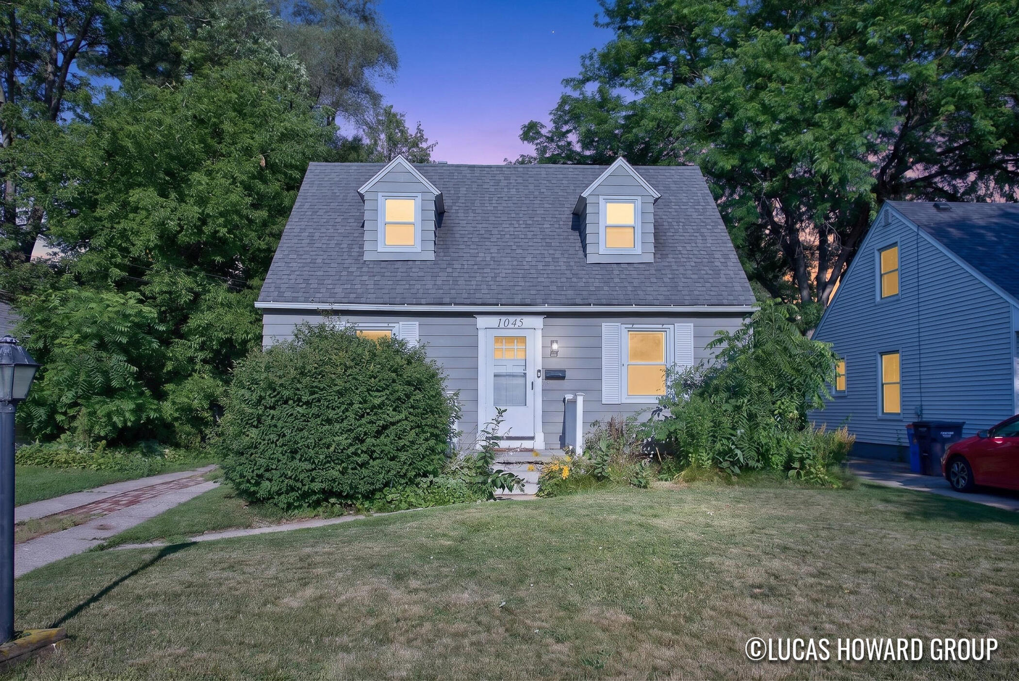 1045 Diamond Avenue NE Grand Rapids MI 49503