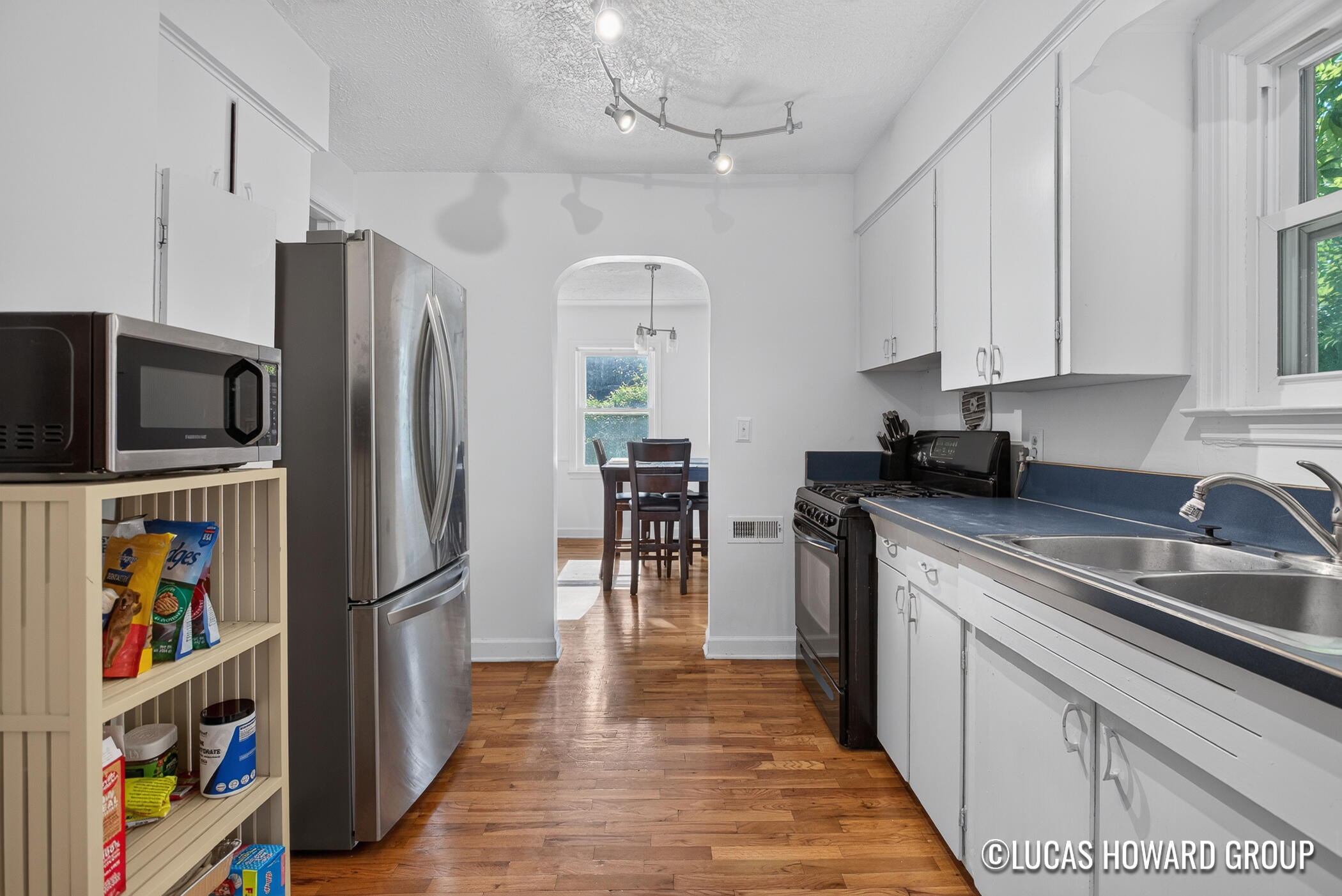 1045 Diamond Avenue NE Grand Rapids MI 49503
