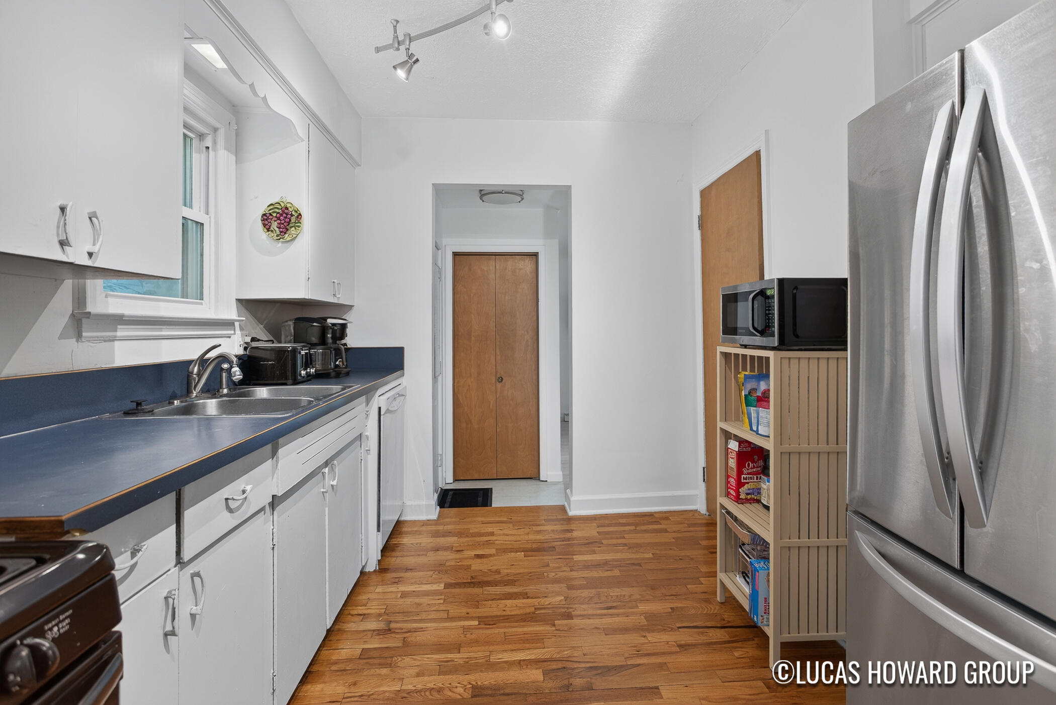 1045 Diamond Avenue NE Grand Rapids MI 49503