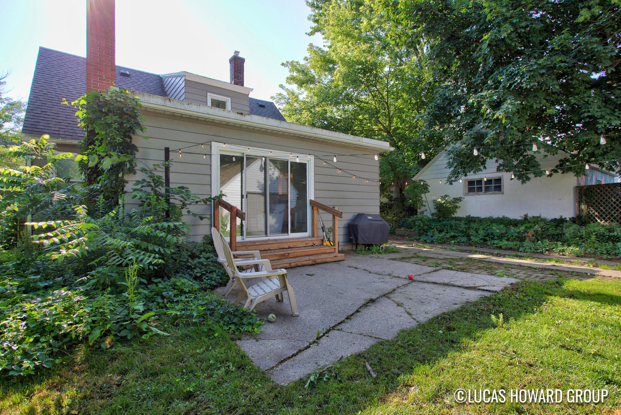 1045 Diamond Avenue NE Grand Rapids MI 49503