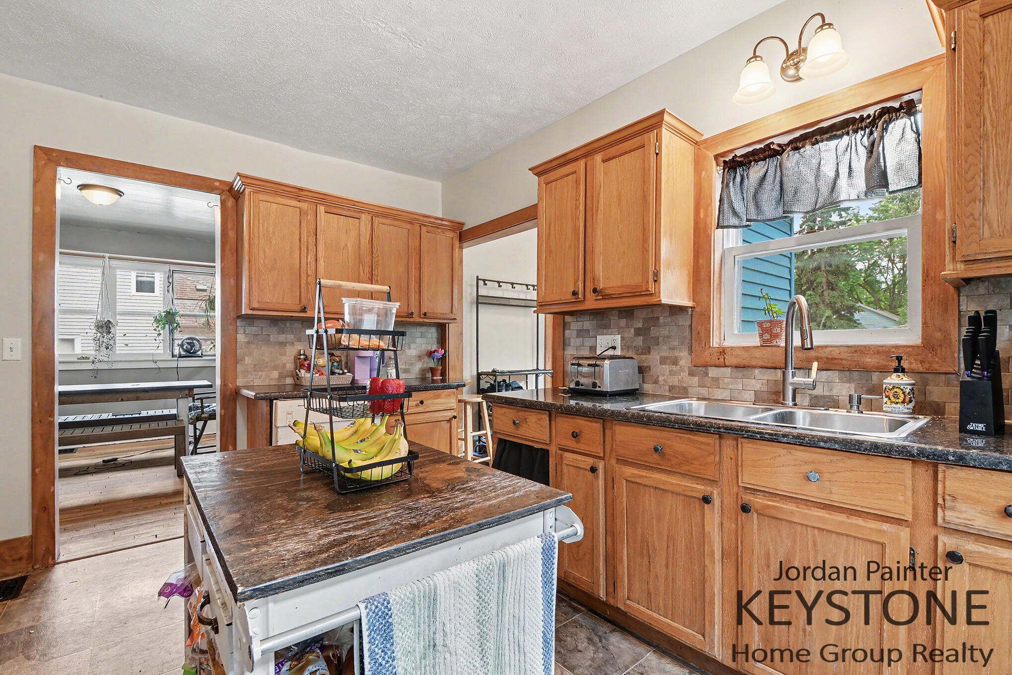 128 Dale Street NE Grand Rapids MI 49505