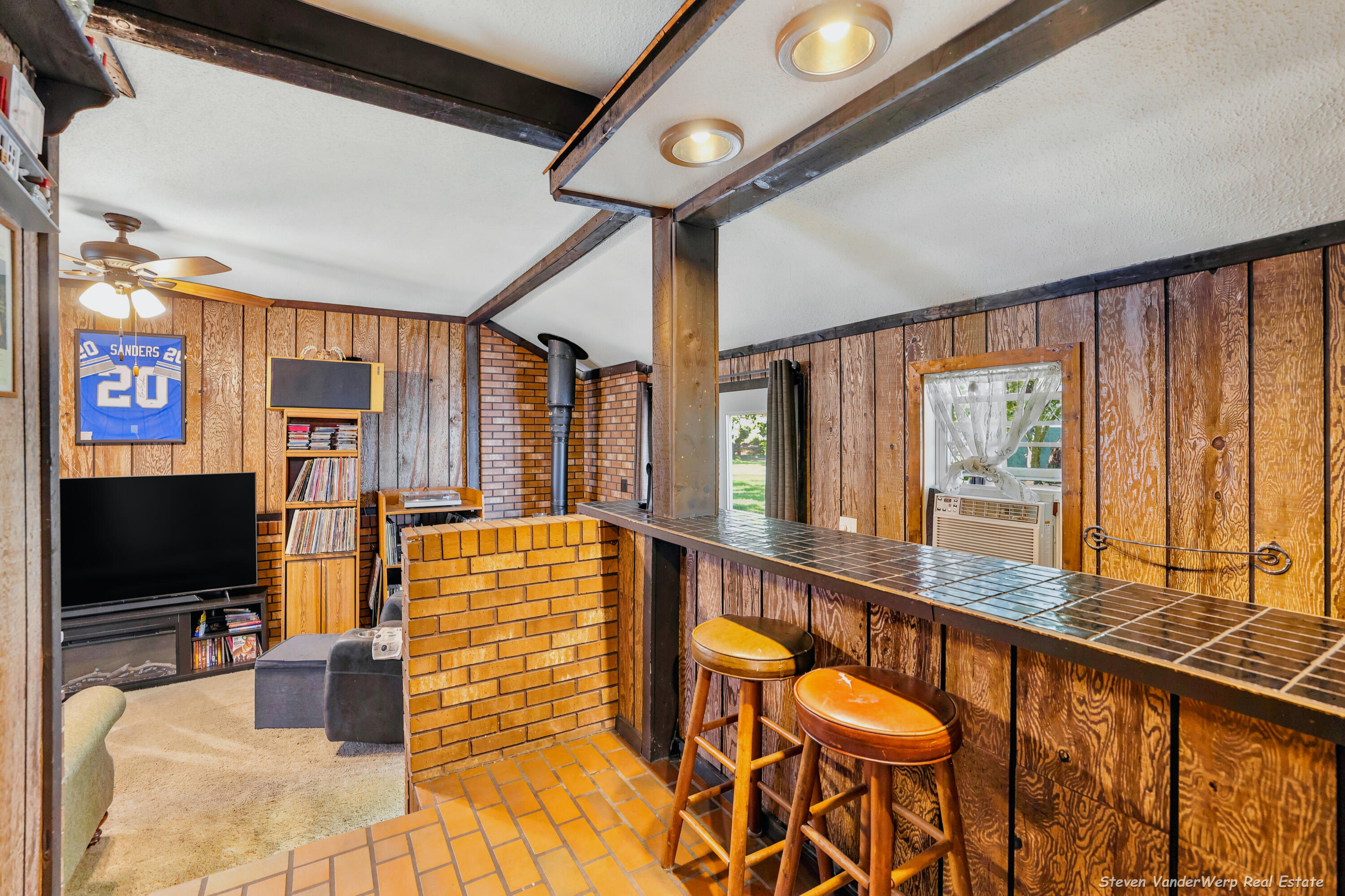 1170 E Pontaluna Road Norton Shores MI 49456