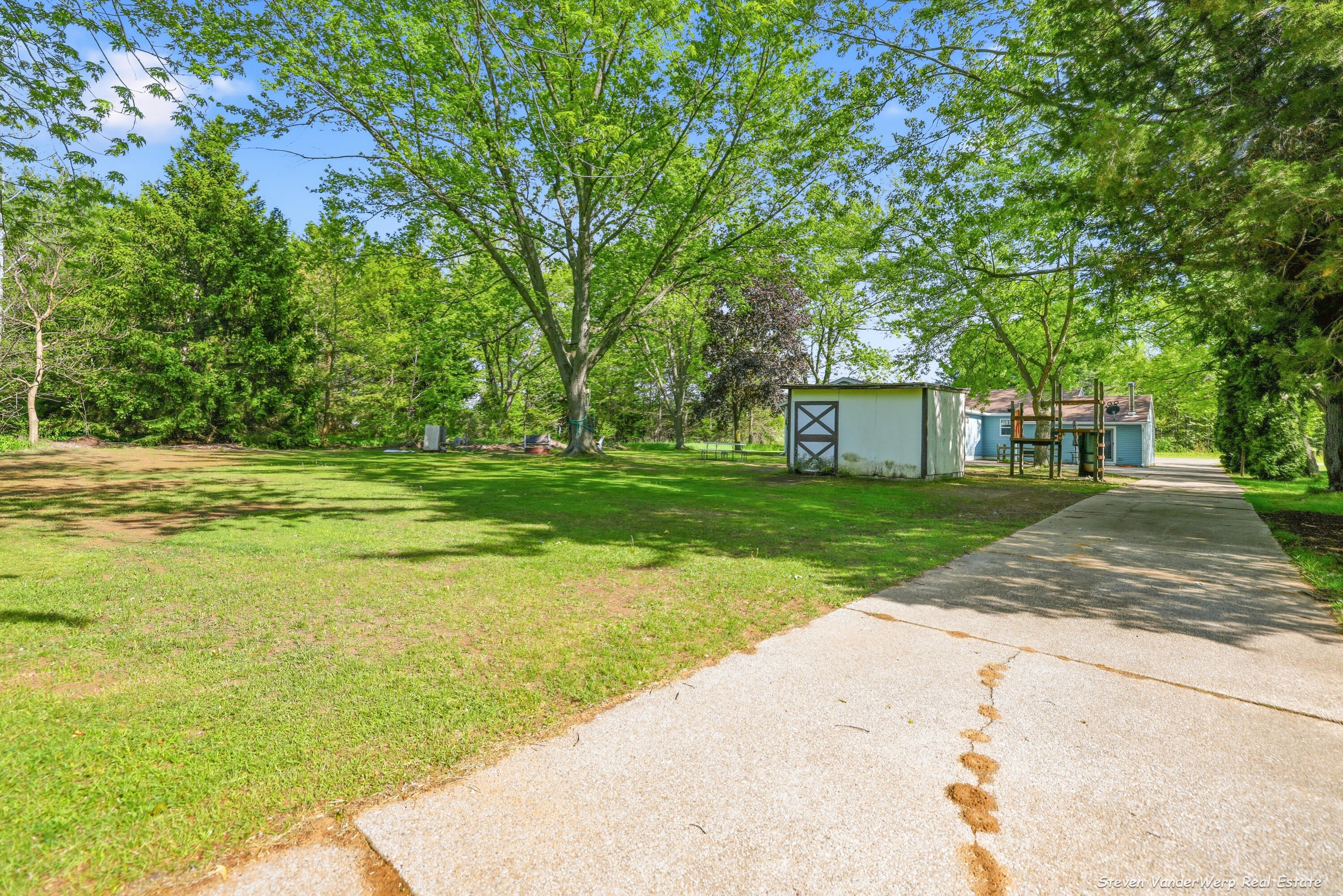 1170 E Pontaluna Road Norton Shores MI 49456