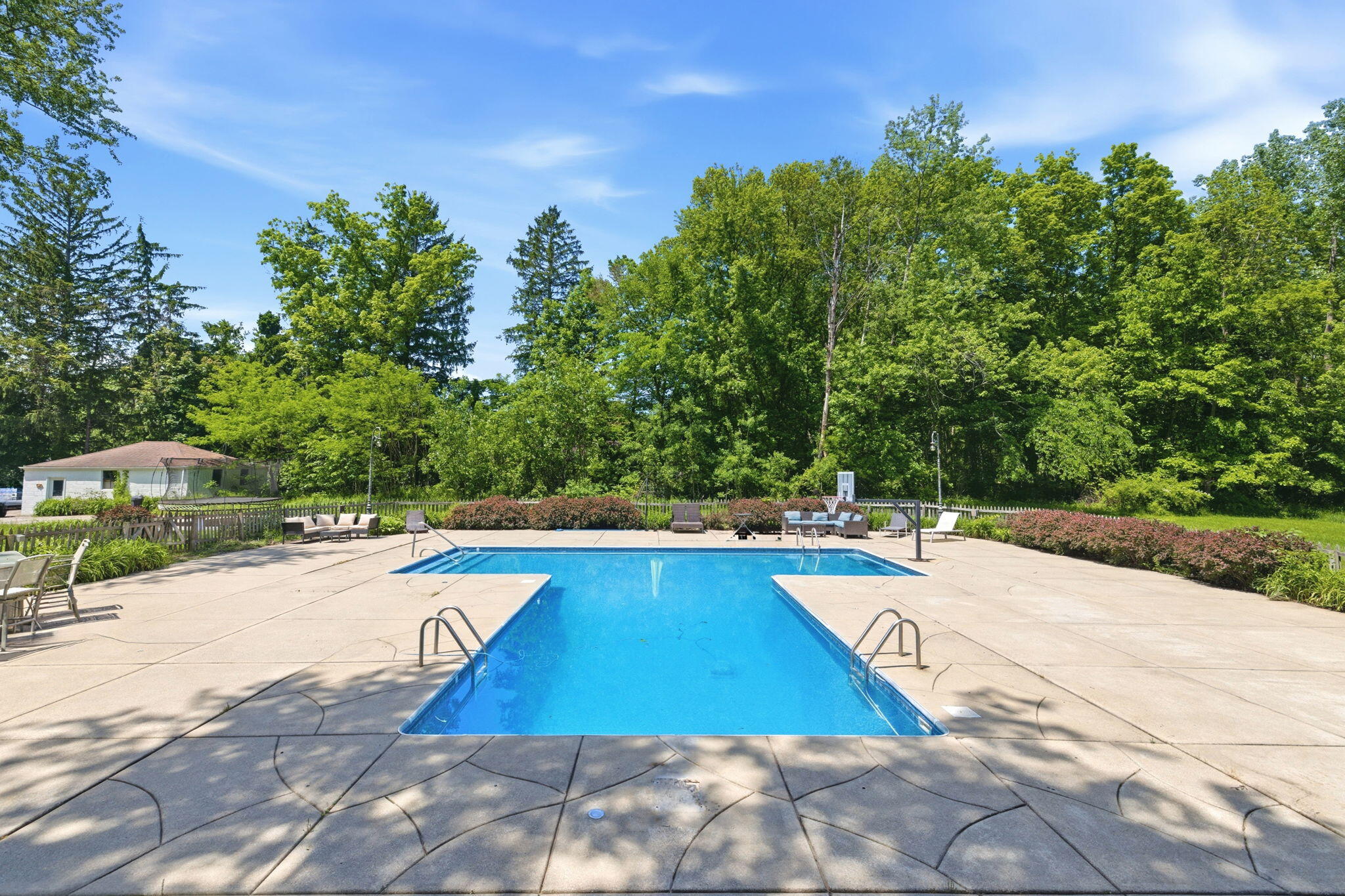 5295 Browntown Road Sawyer MI 49125
