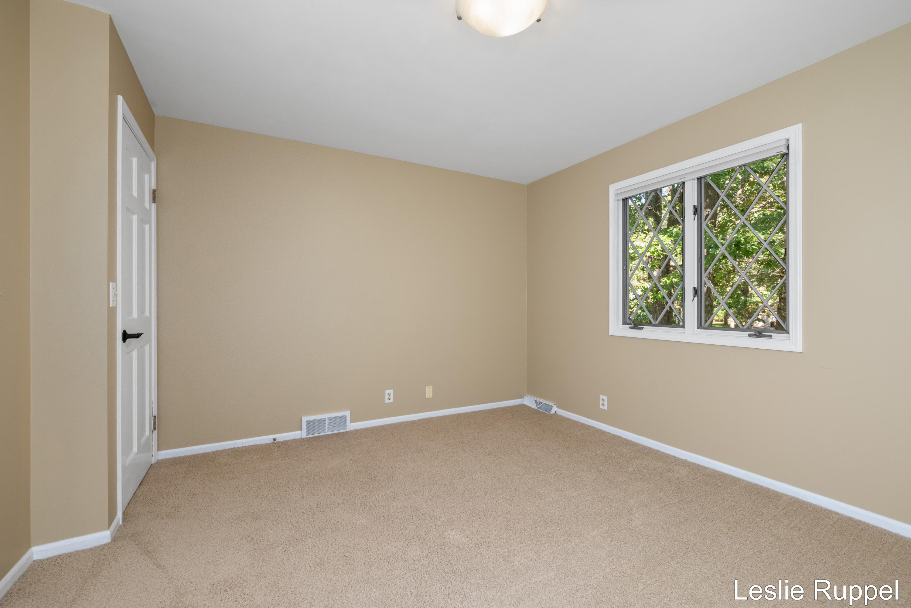 1700 Mont Rue Drive SE Grand Rapids MI 49546