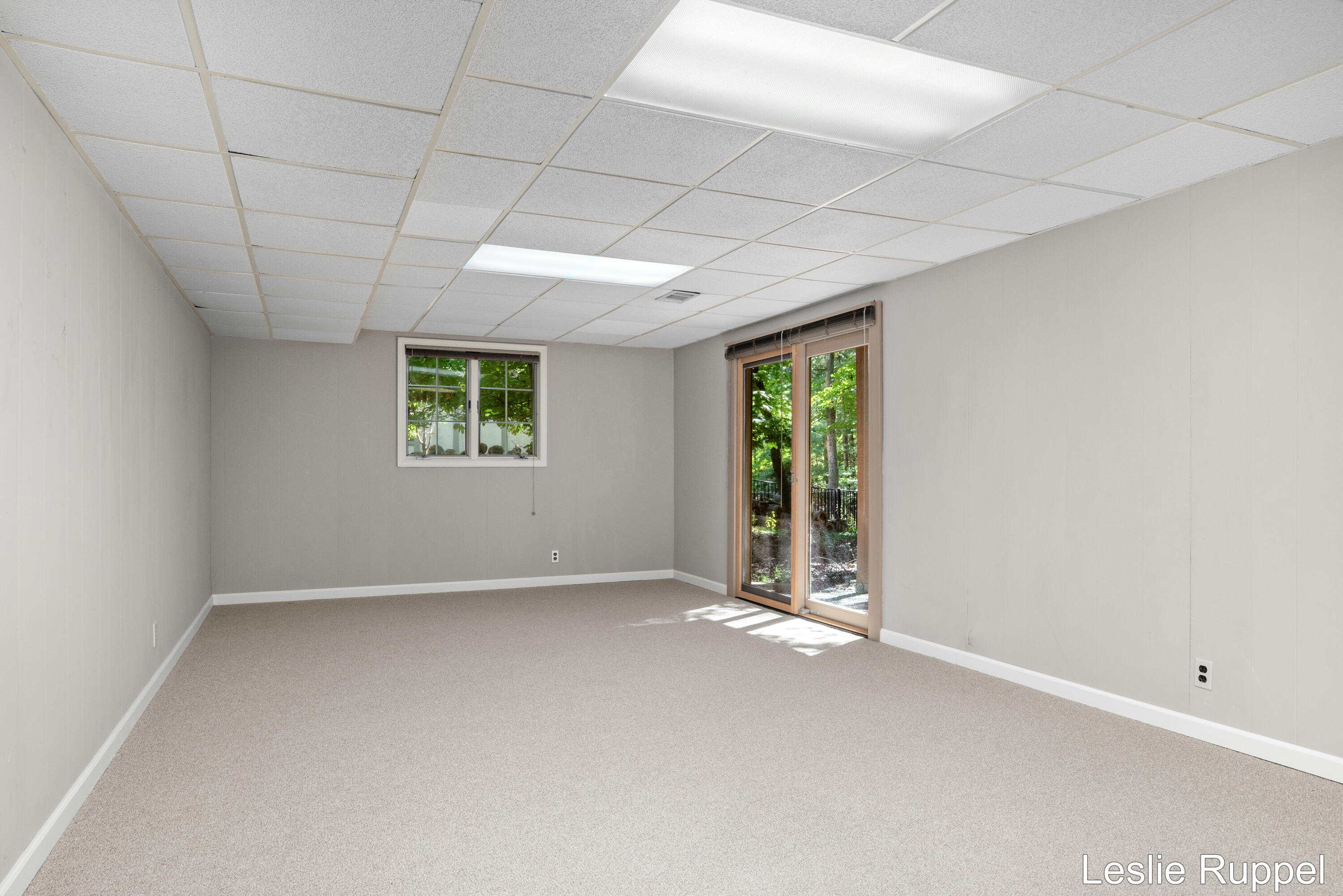 1700 Mont Rue Drive SE Grand Rapids MI 49546