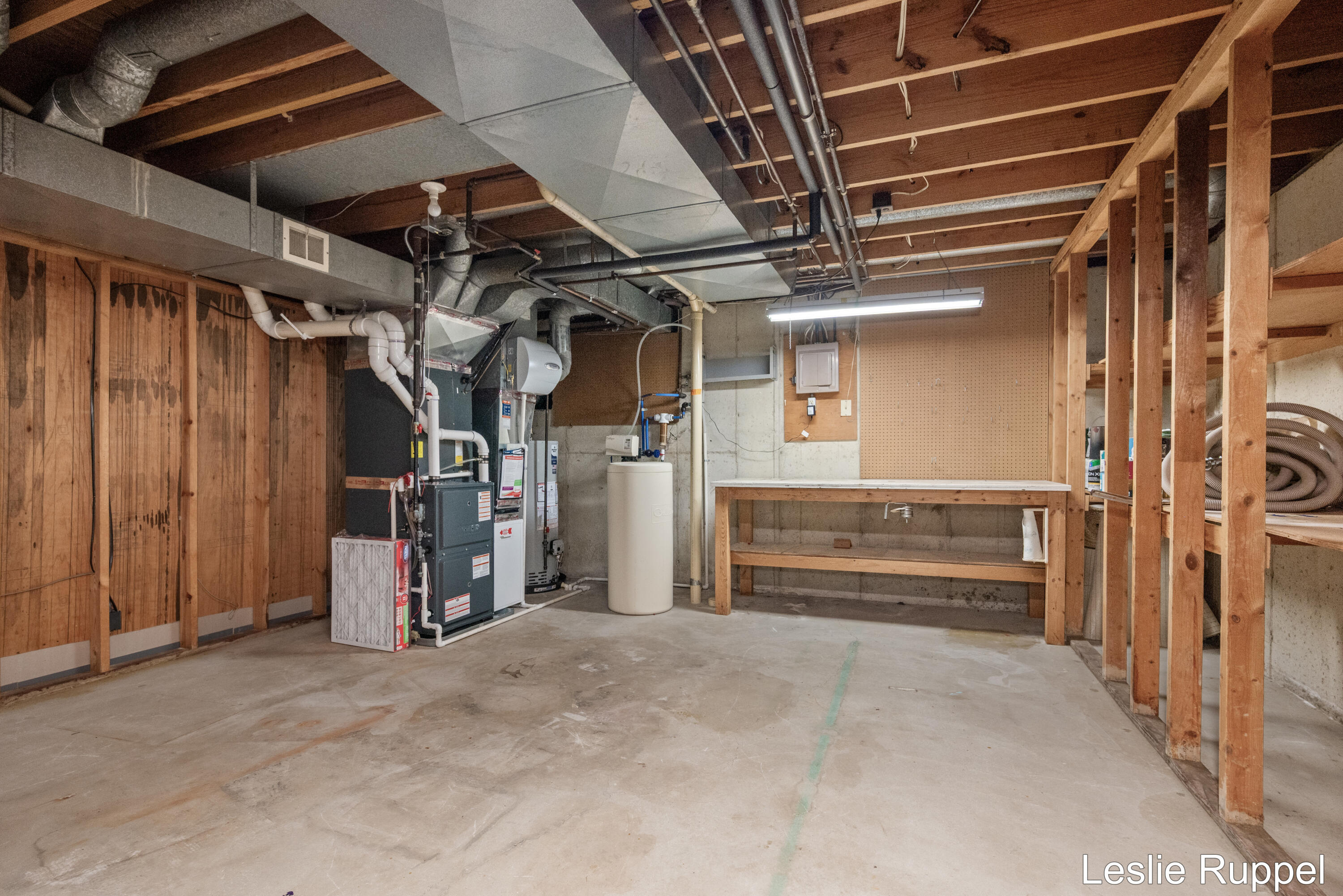 1700 Mont Rue Drive SE Grand Rapids MI 49546