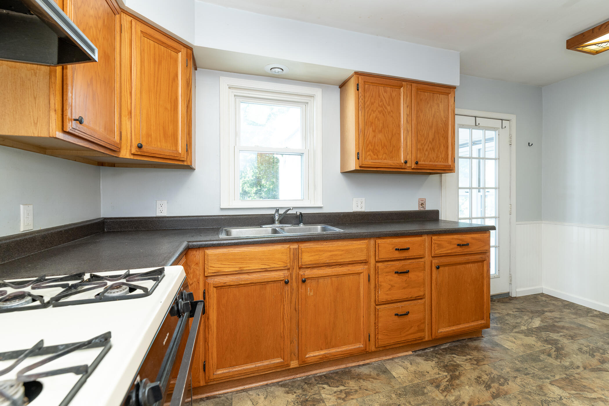 2035 Glendale Boulevard Kalamazoo MI 49004