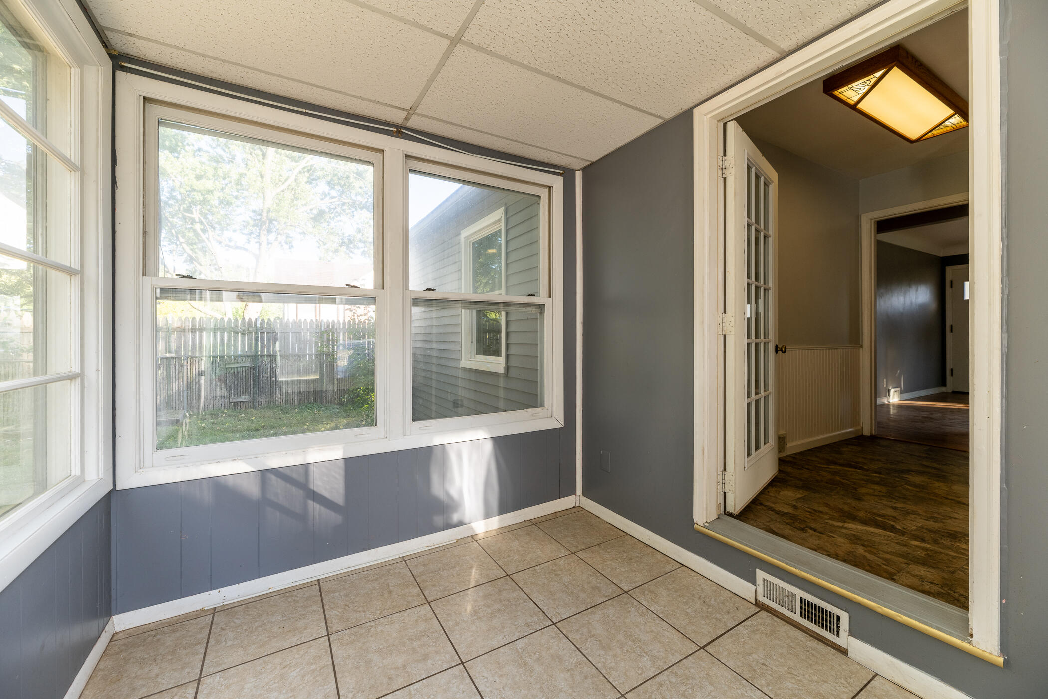 2035 Glendale Boulevard Kalamazoo MI 49004