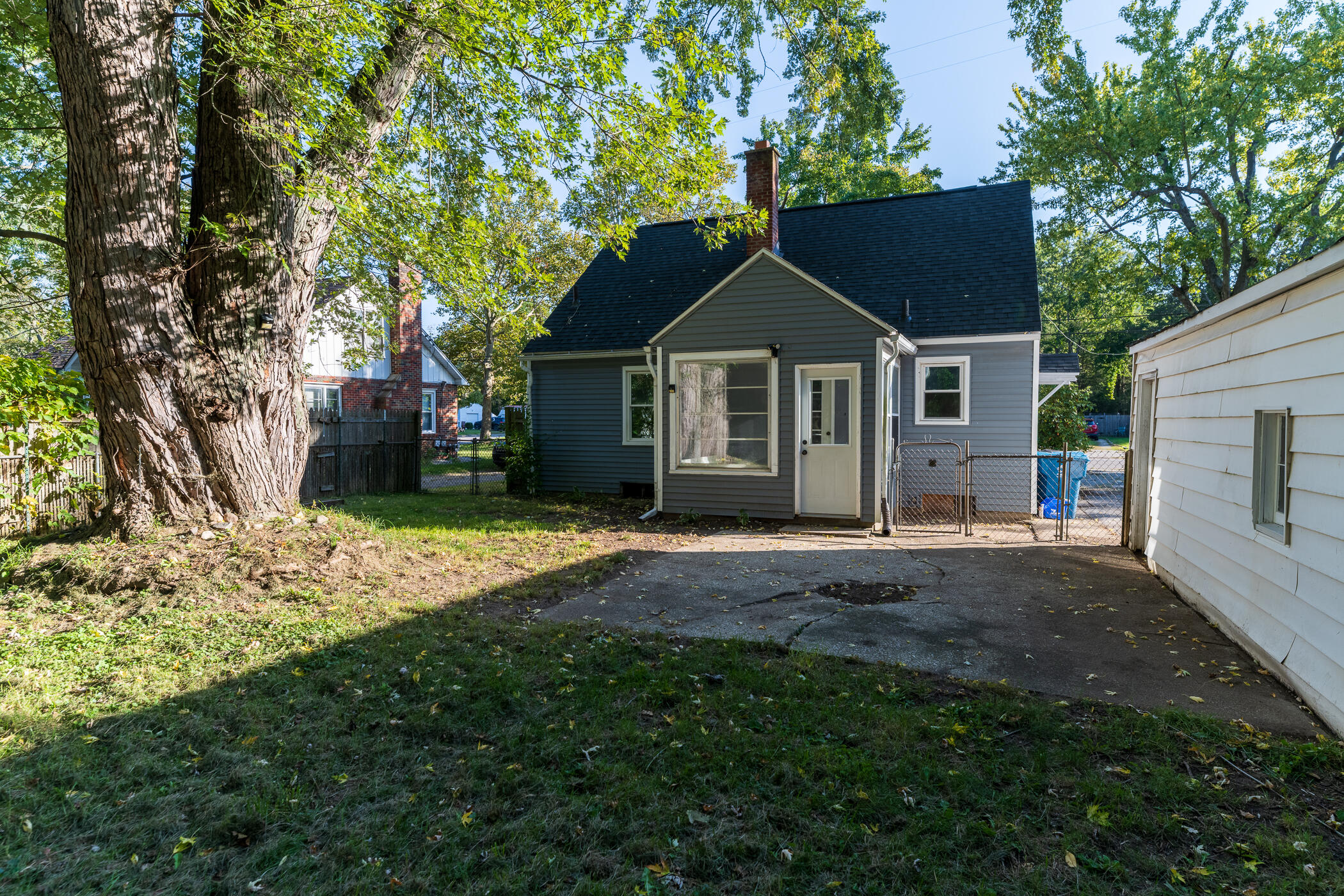 2035 Glendale Boulevard Kalamazoo MI 49004